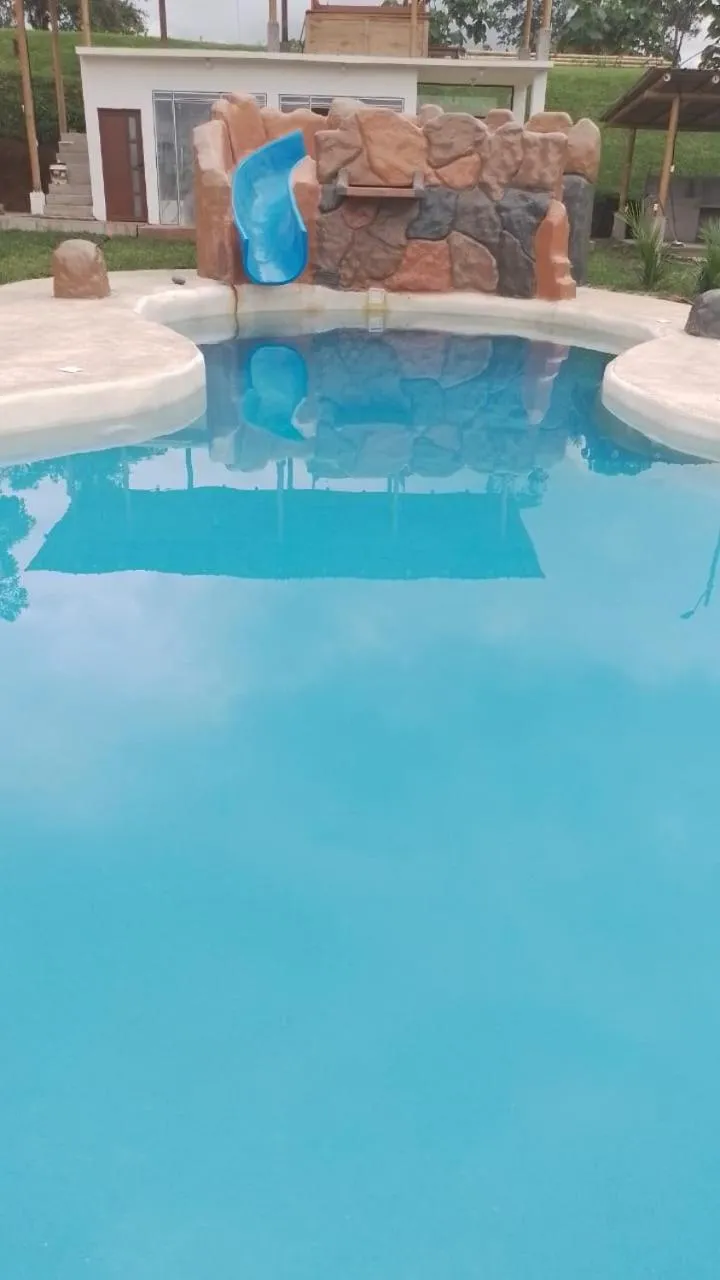 Swimming pool in Hotel Flor Del Campo