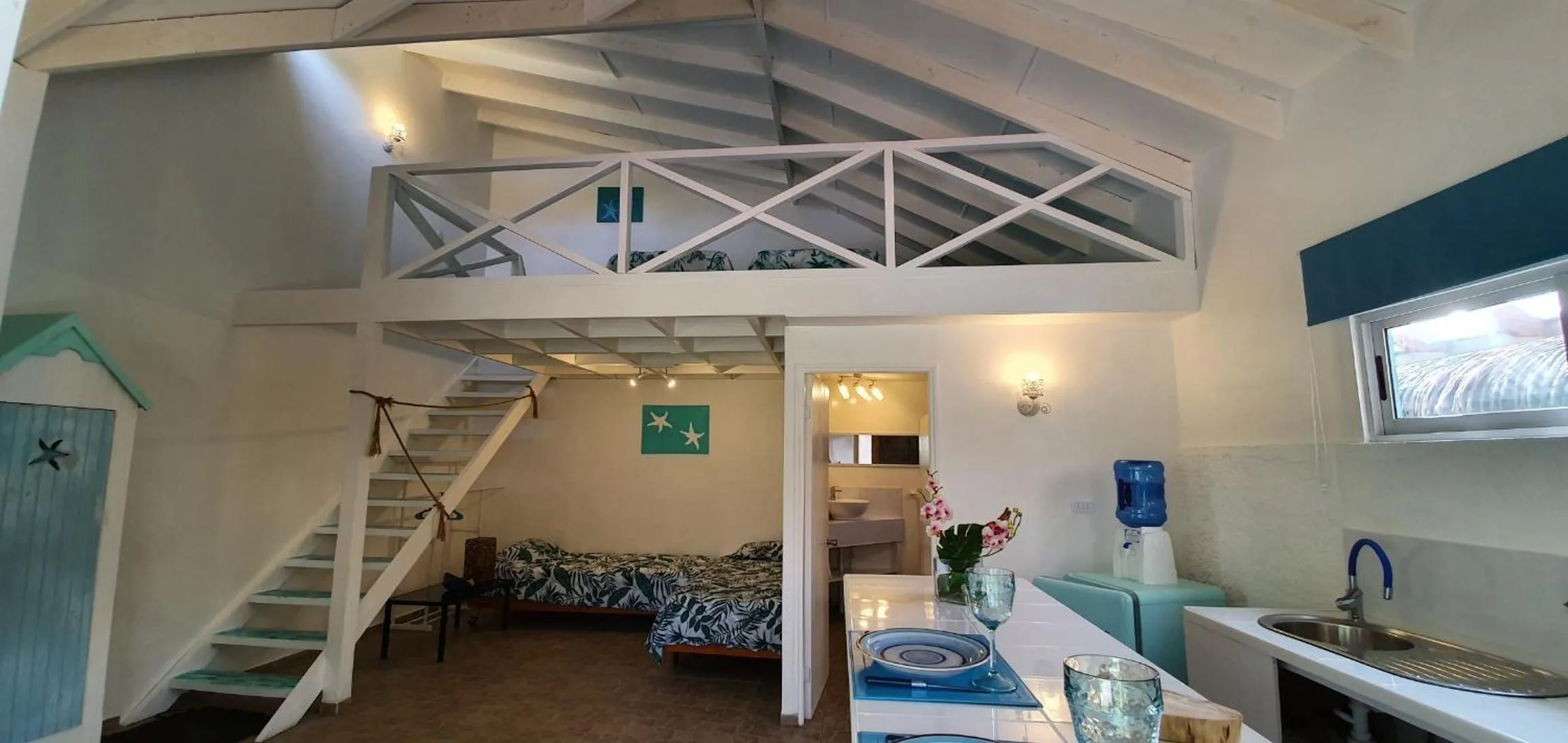 Duplex Apartment in Hotel & Apartments "CHEZ HIVA"