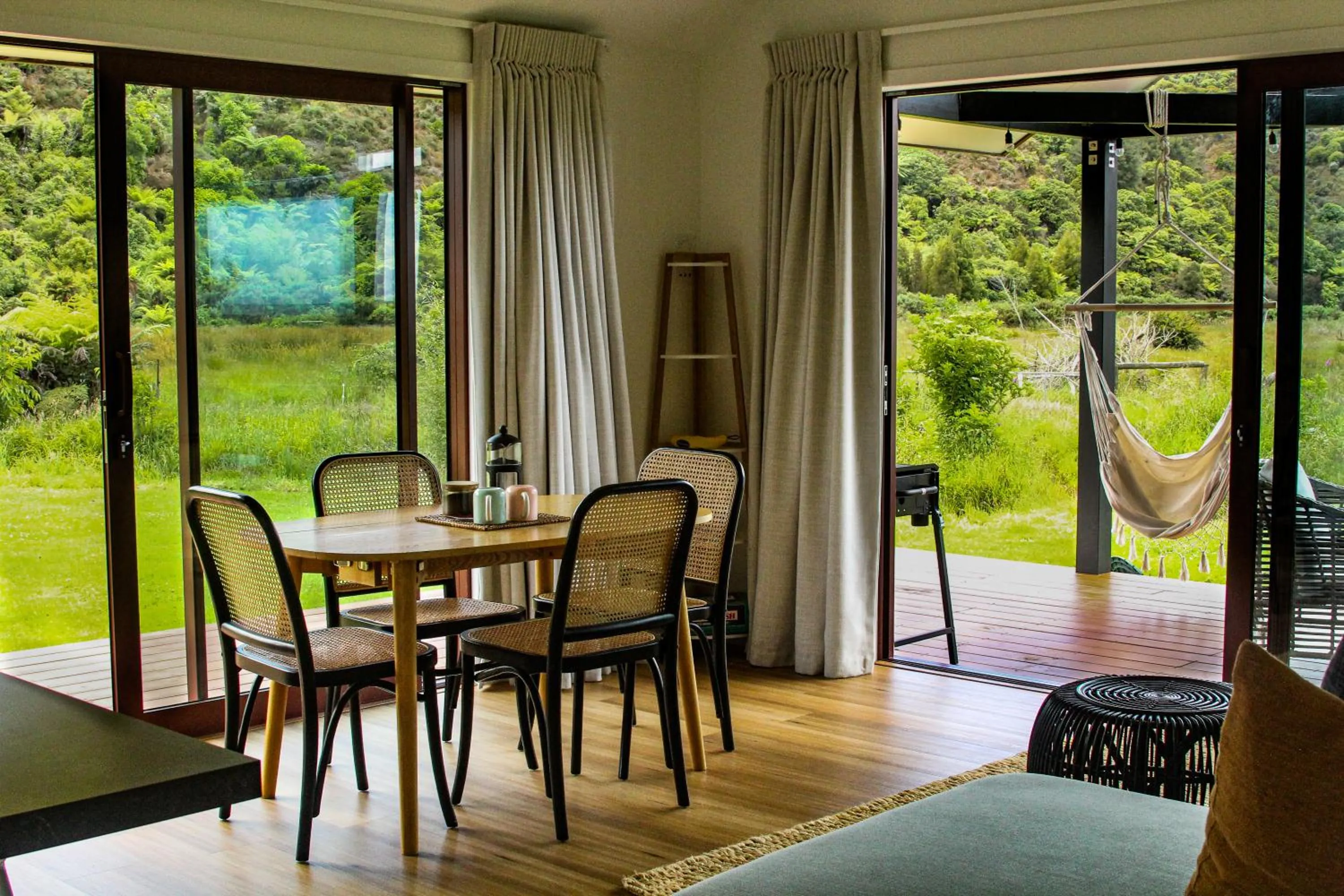 Dining area in The Barn Cabins & Camp