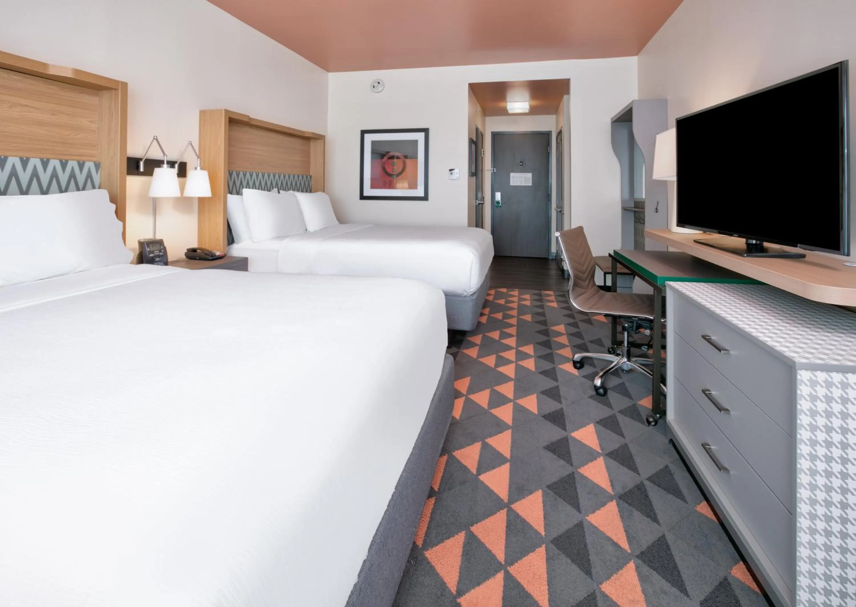 Photo of the whole room, Bed in Holiday Inn Dallas - Fort Worth Airport South by IHG