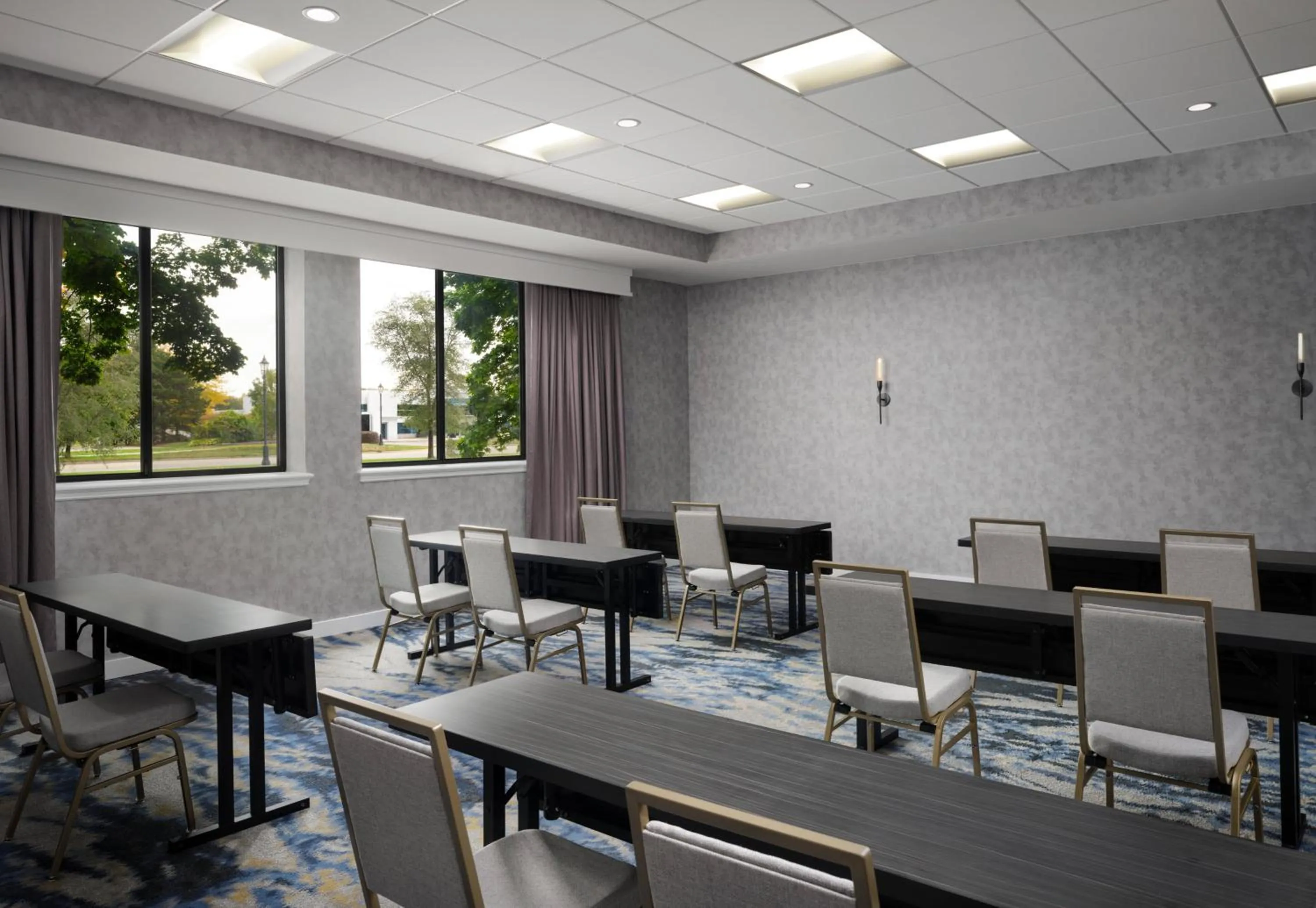 Meeting/conference room in Sheraton Grand Rapids Airport Hotel