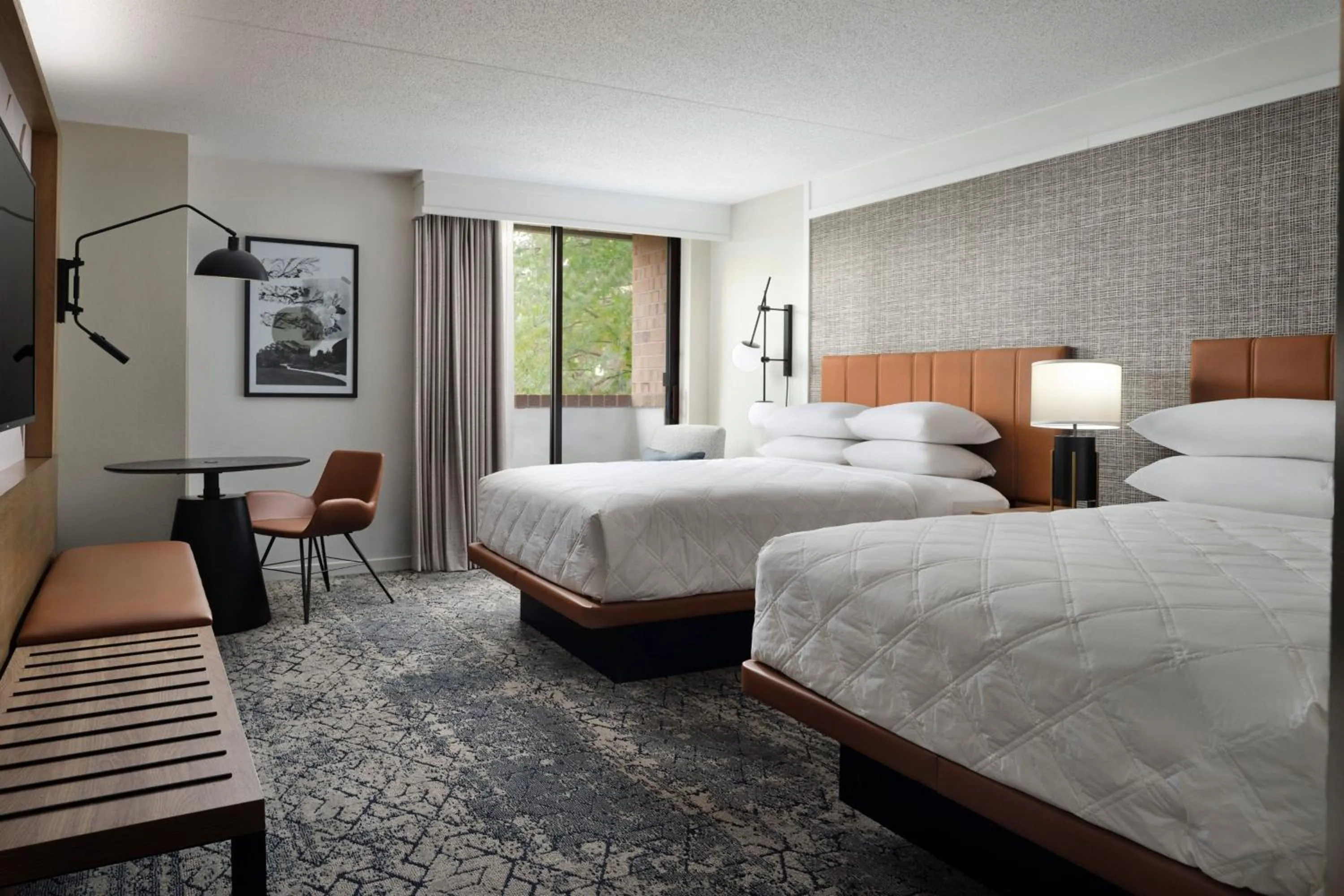 Photo of the whole room, Bed in Sheraton Grand Rapids Airport Hotel