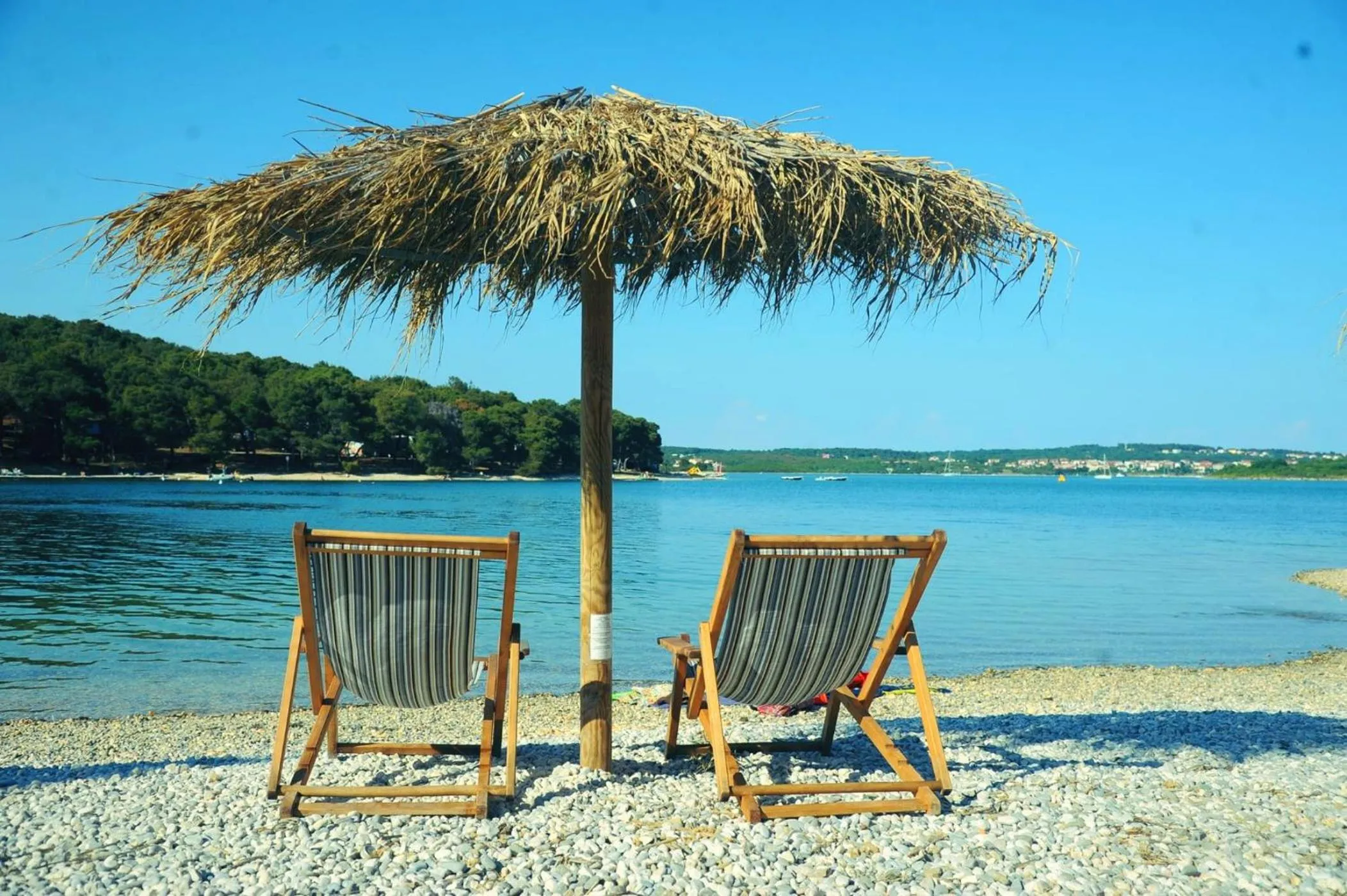Beach in Apartment Razum