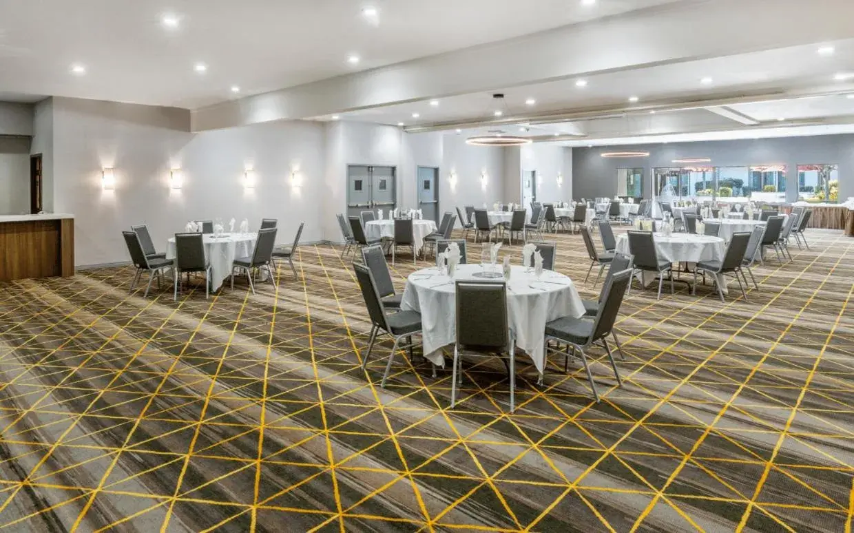 Restaurant/places to eat in Holiday Inn Dublin - Pleasanton by IHG Restaurant/places to eat in Holiday Inn Dublin - Pleasanton by IHG