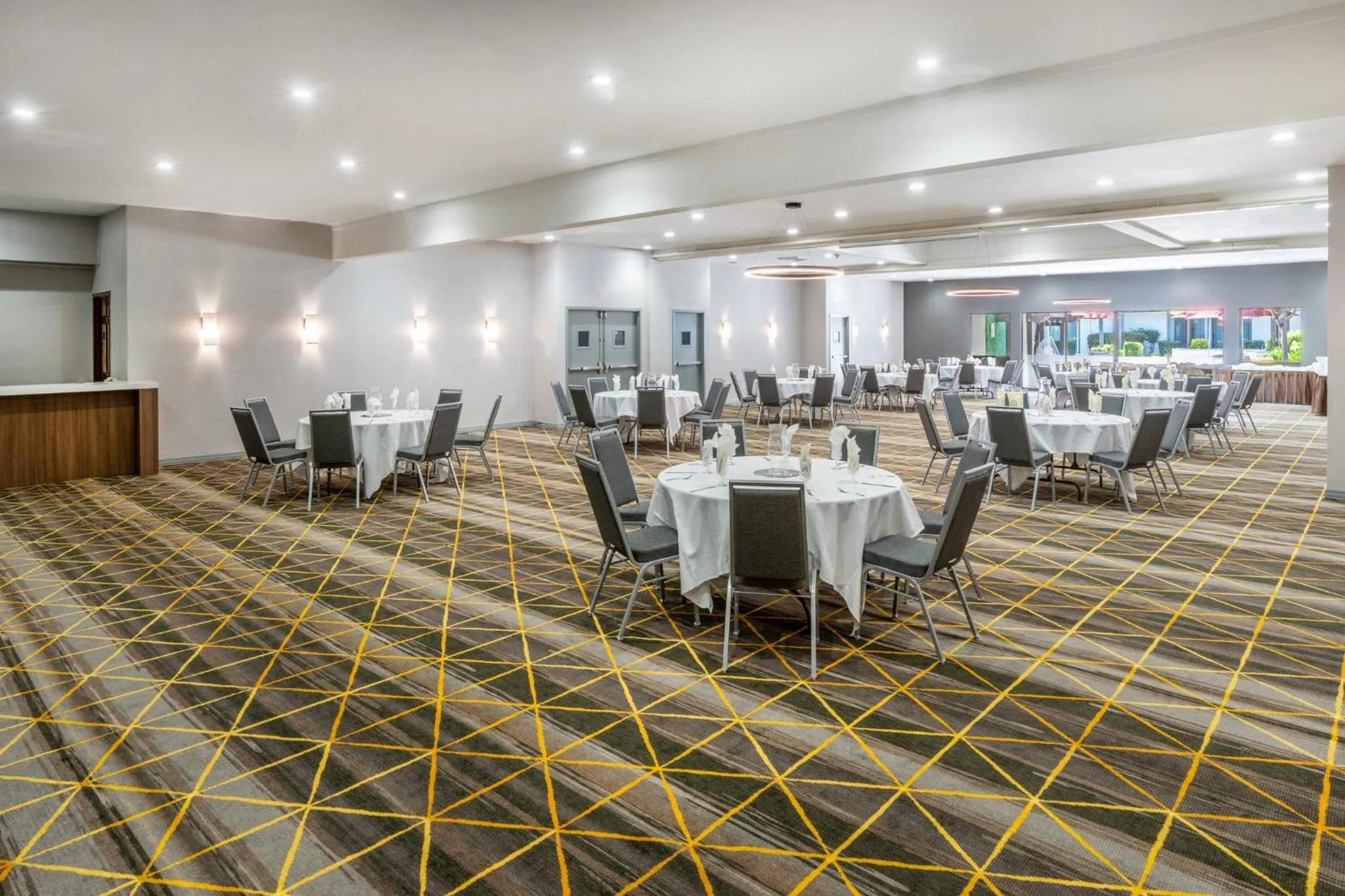 Meeting/conference room in Holiday Inn Dublin - Pleasanton by IHG