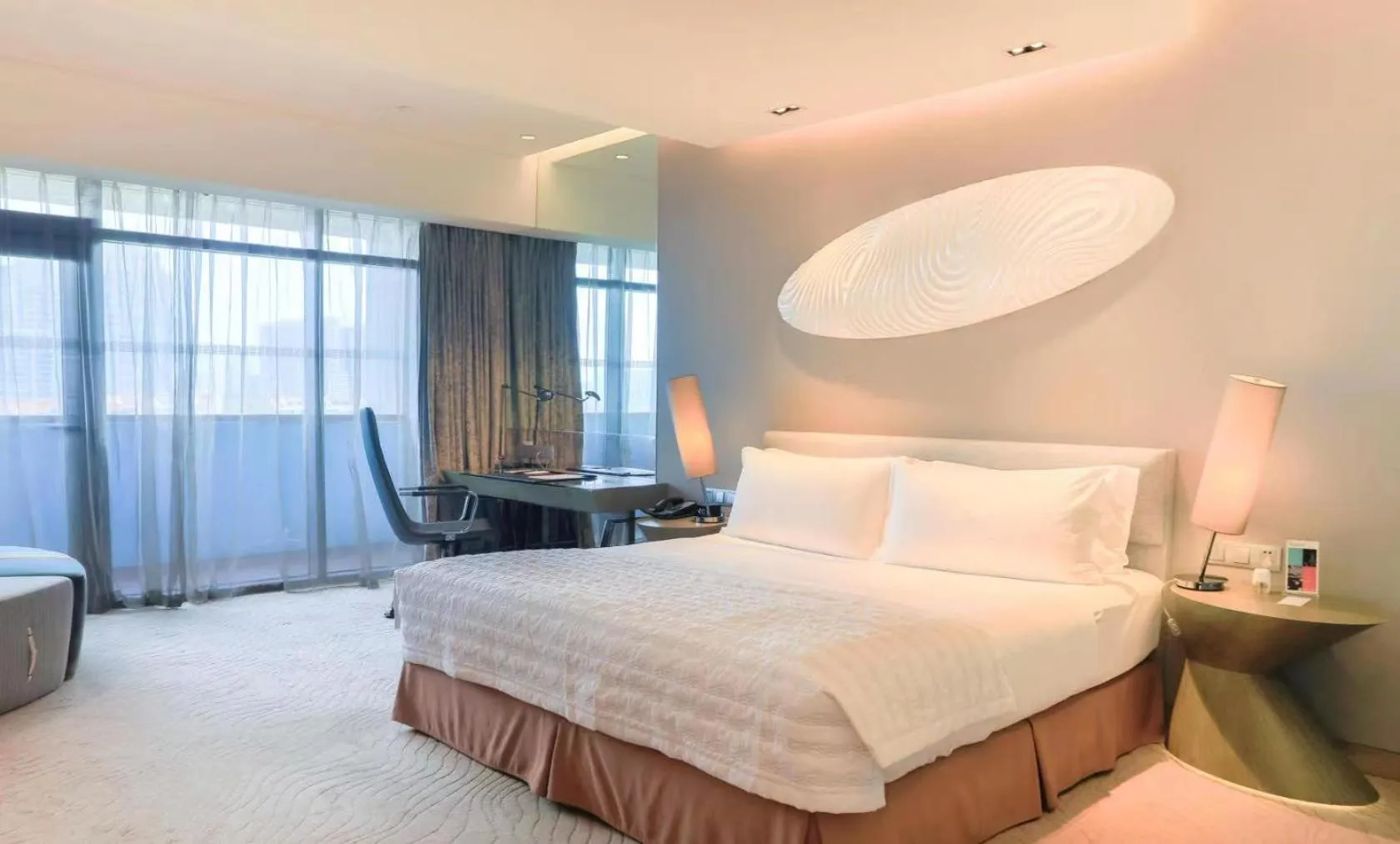 Bedroom, Bed in Le Meridien Qingdao West Coast