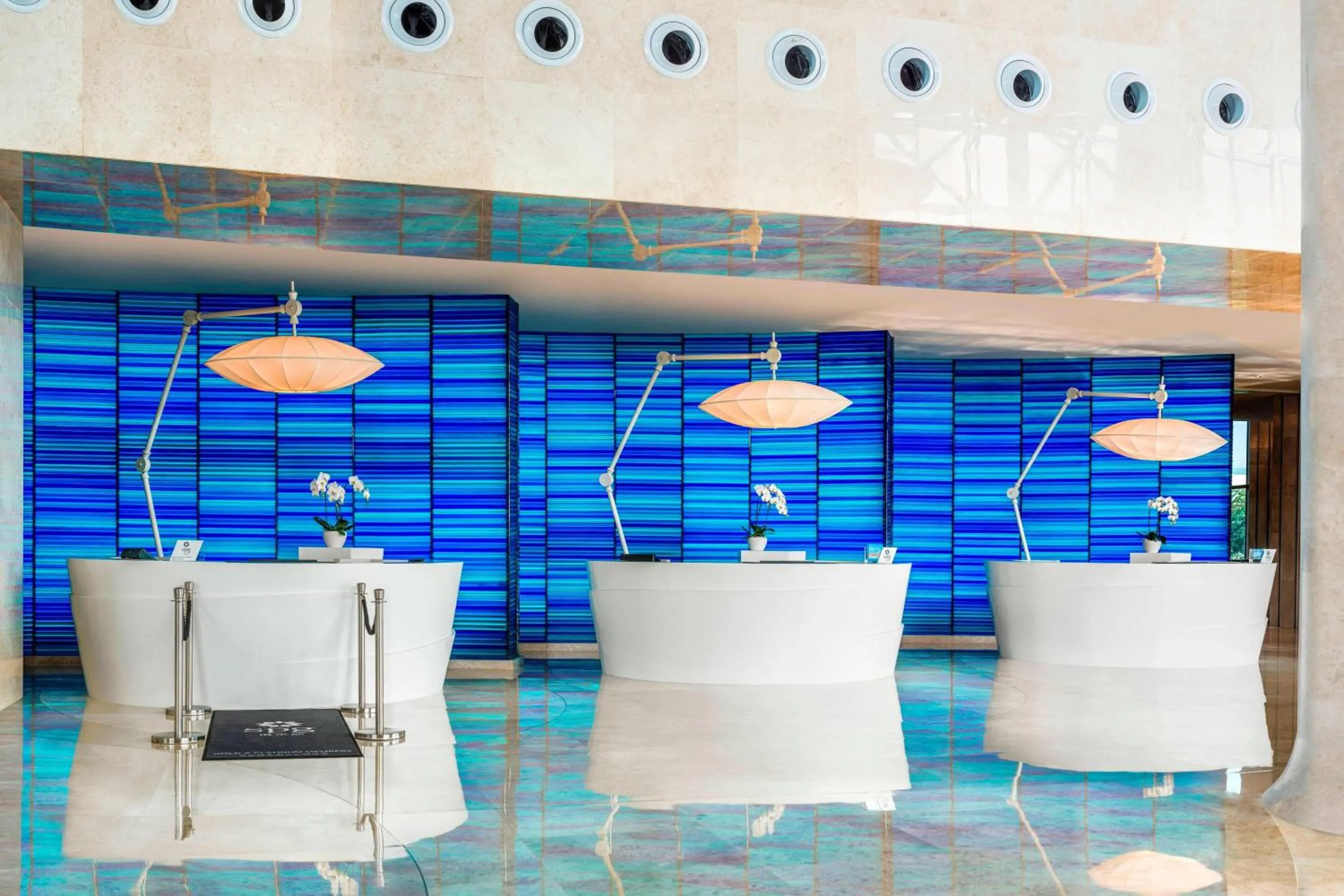Lobby or reception in Le Meridien Qingdao West Coast