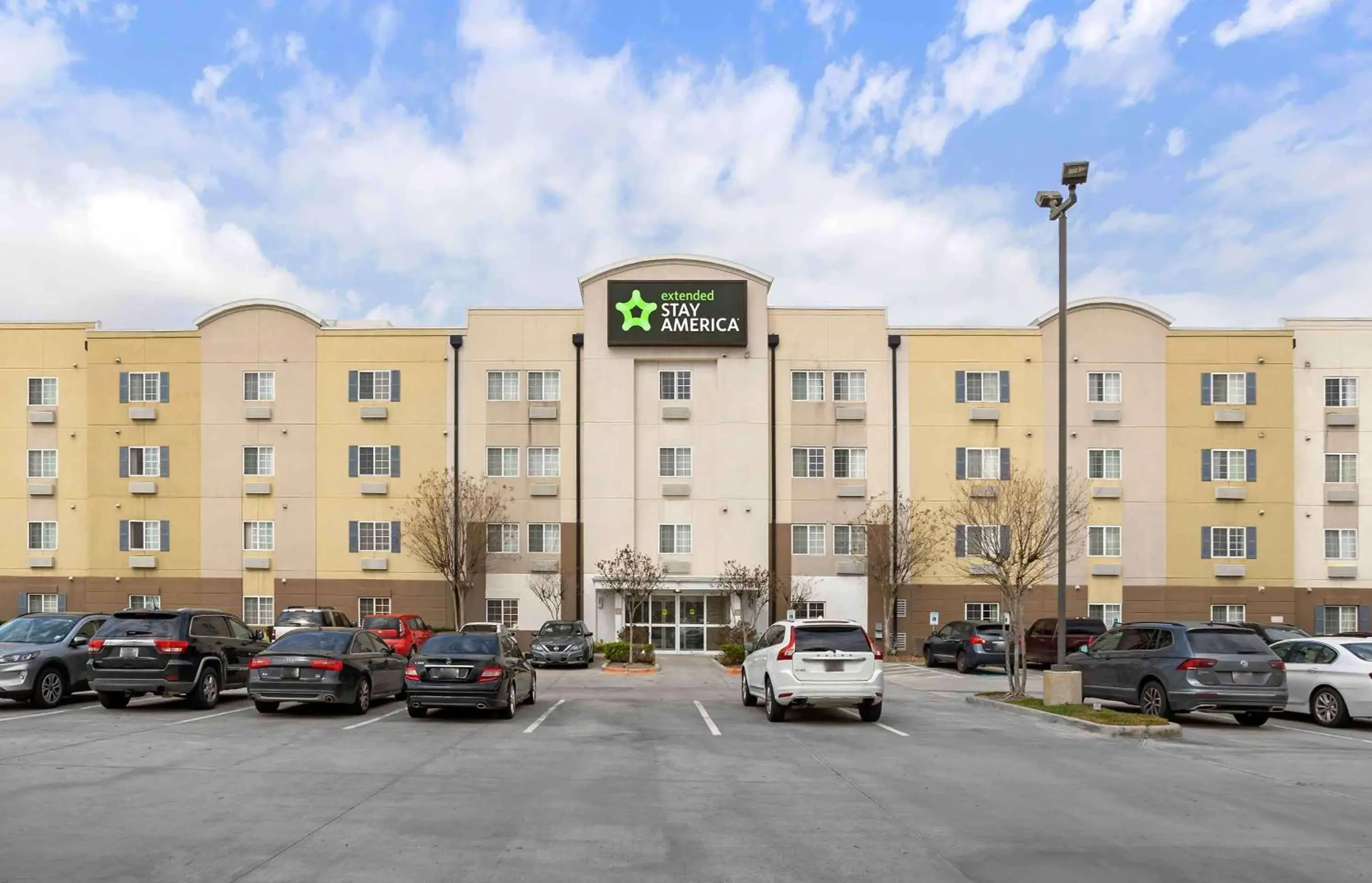 Property Building in Extended Stay America Suites - Houston - Katy - I-10