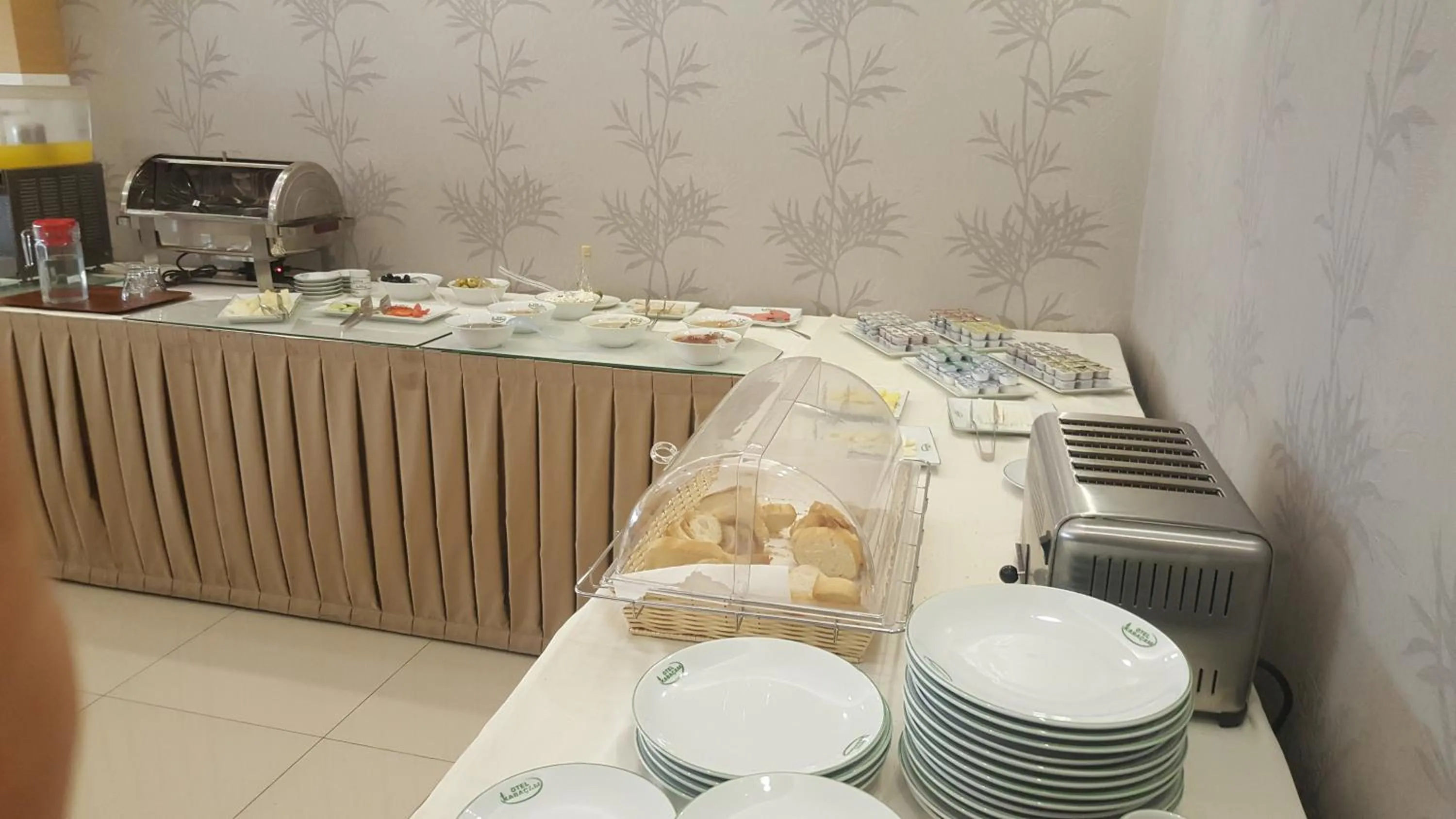 Restaurant/places to eat in Hotel Kabacam Aydin