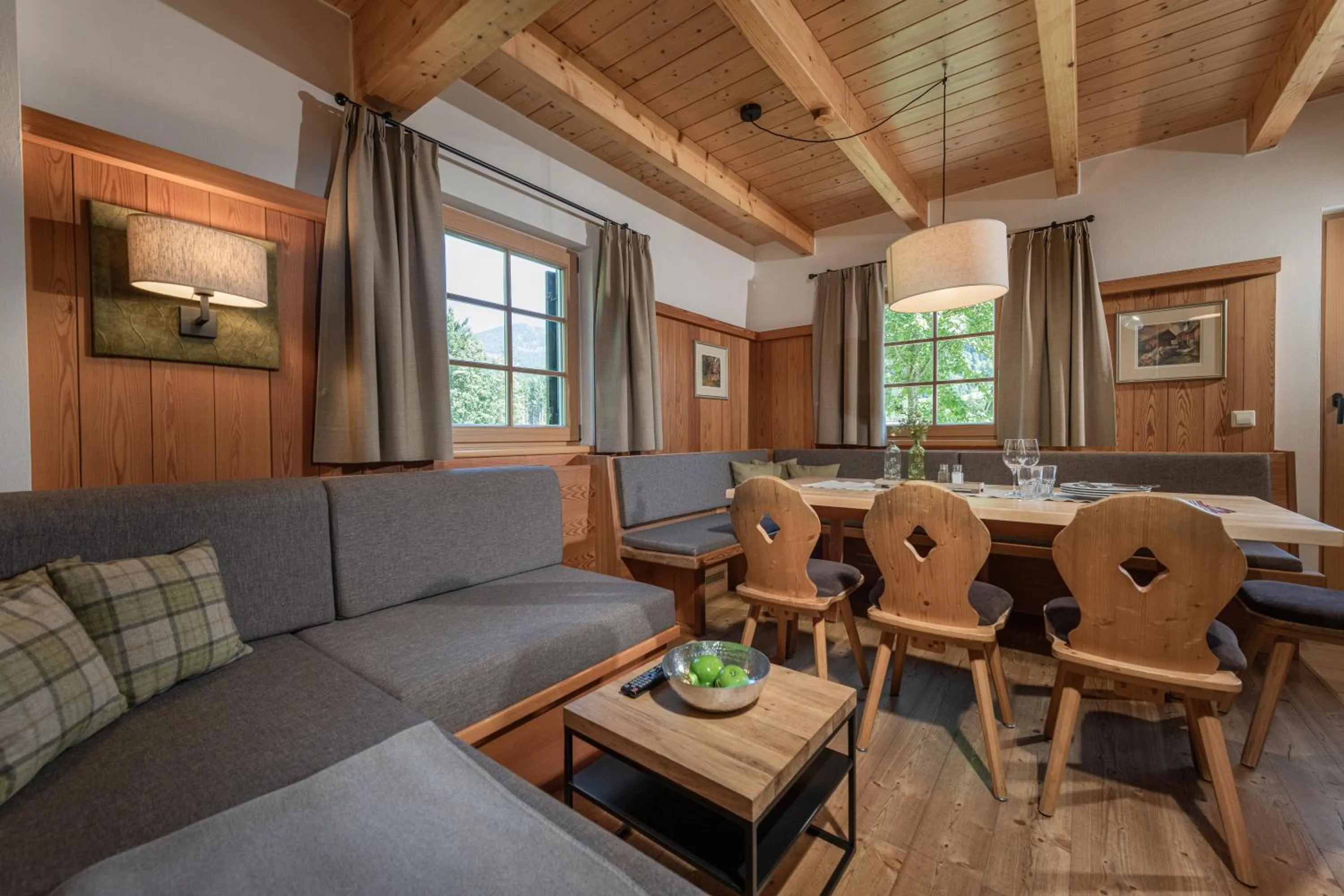 Living room in AlpenParks Hagan Lodge Altaussee