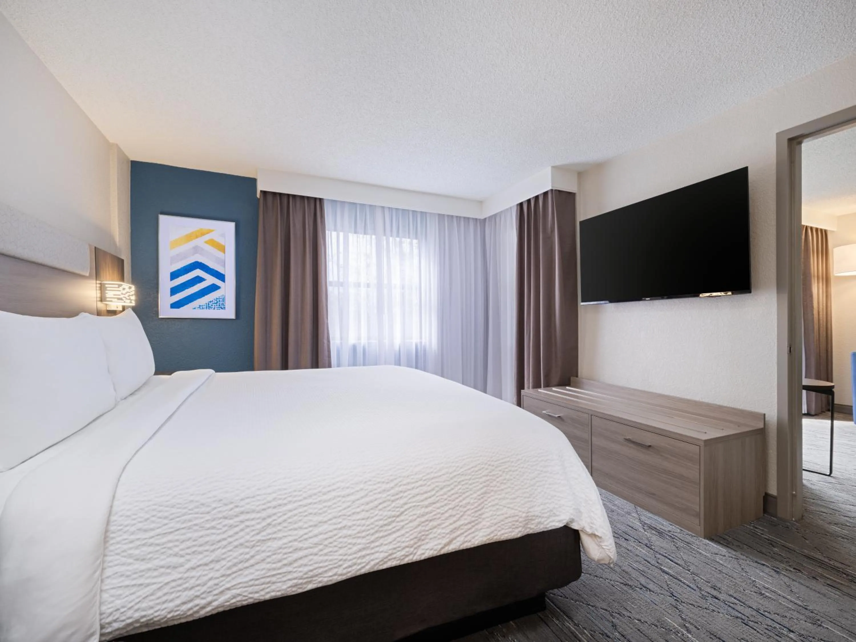 Bedroom, Bed in Holiday Inn Express Hotel & Suites Ft. Lauderdale-Plantation by IHG