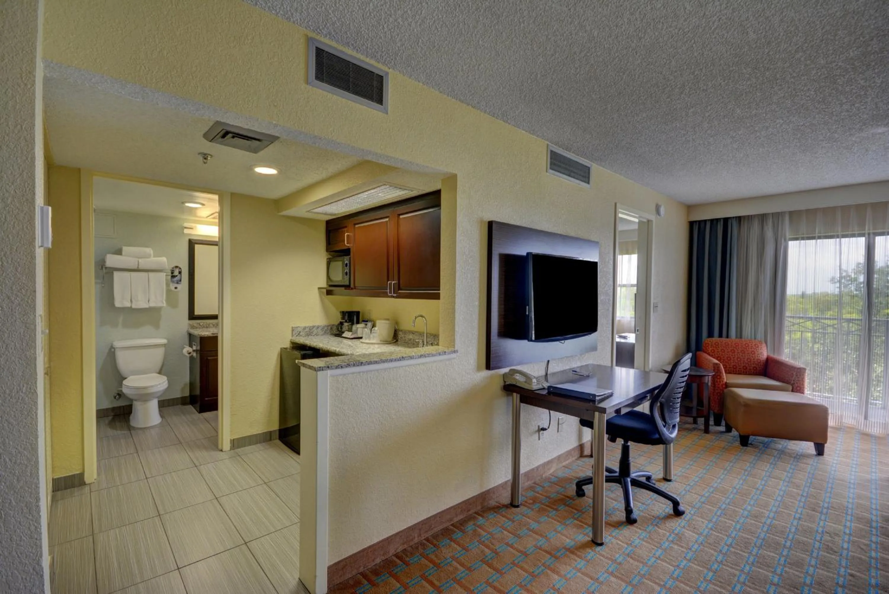 Photo of the whole room in Holiday Inn Express Hotel & Suites Ft. Lauderdale-Plantation by IHG