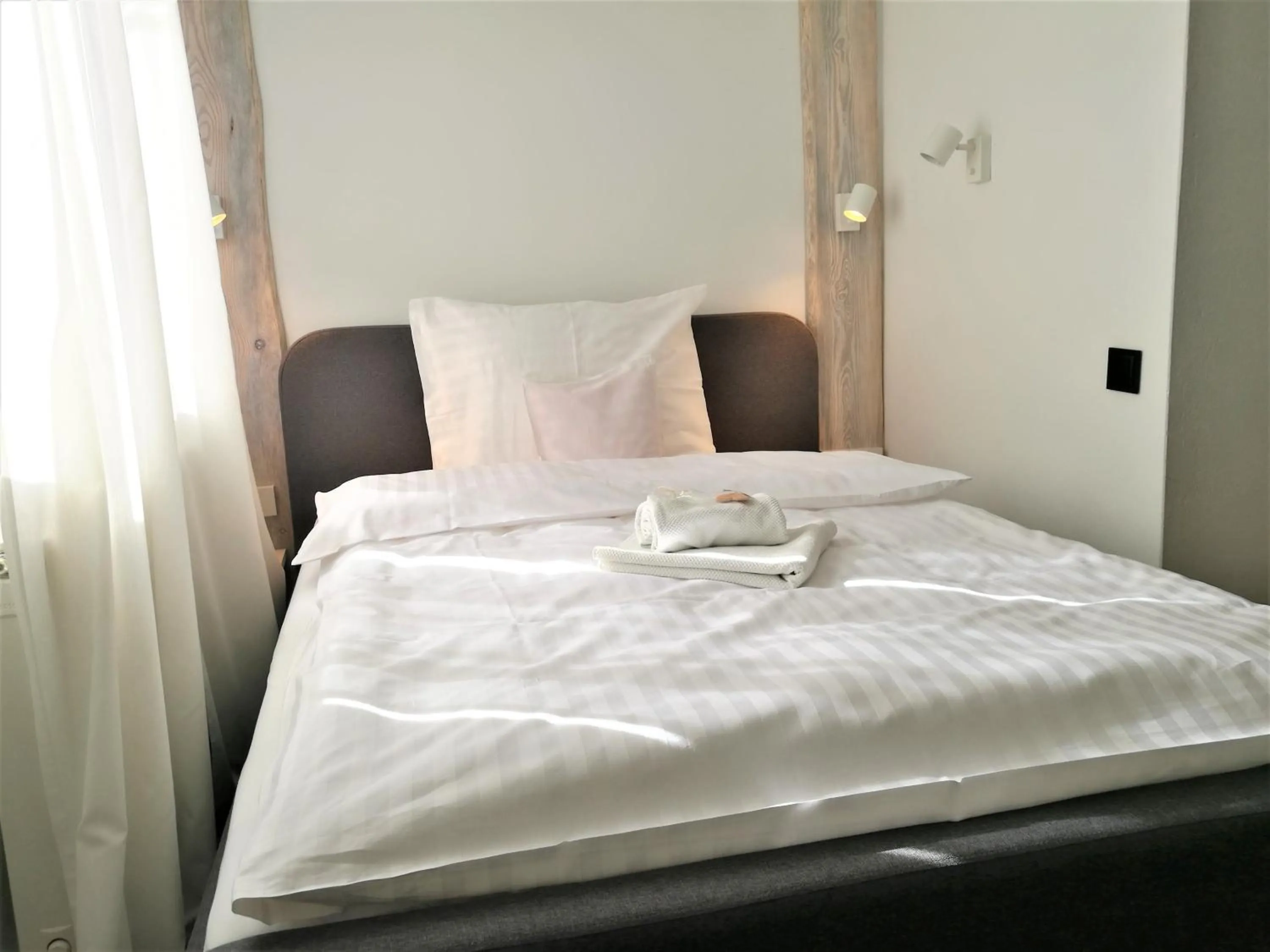 Bed in Hotel Protea Bolesławiec