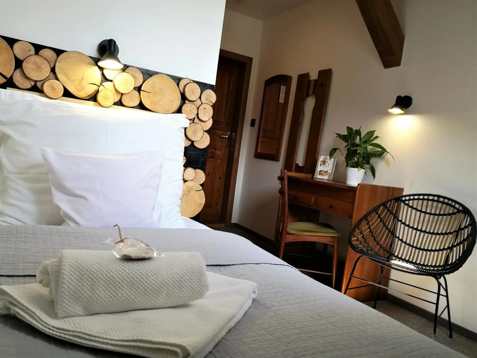 Photo of the whole room, Bed in Hotel Protea Bolesławiec