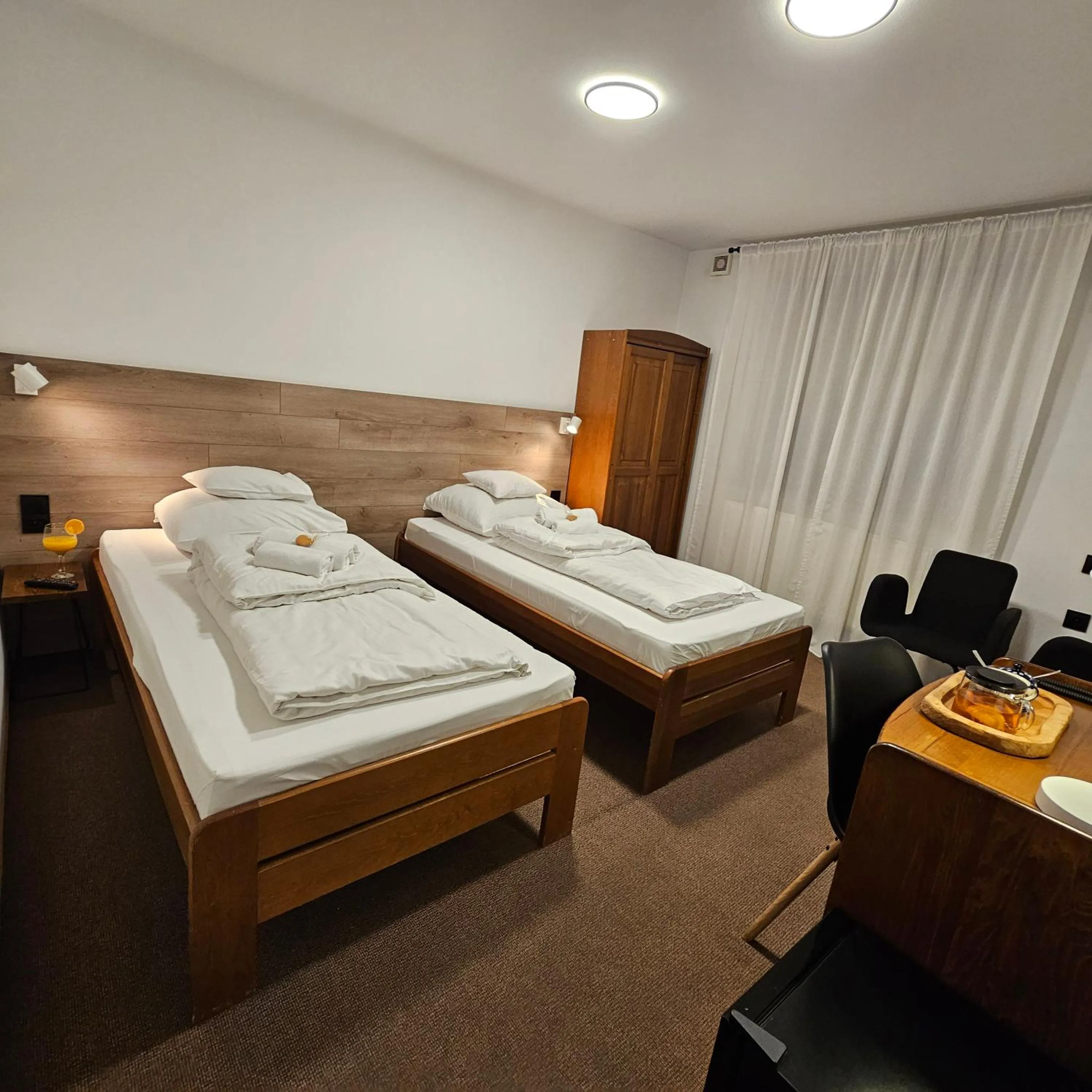 Bed in Hotel Protea Bolesławiec