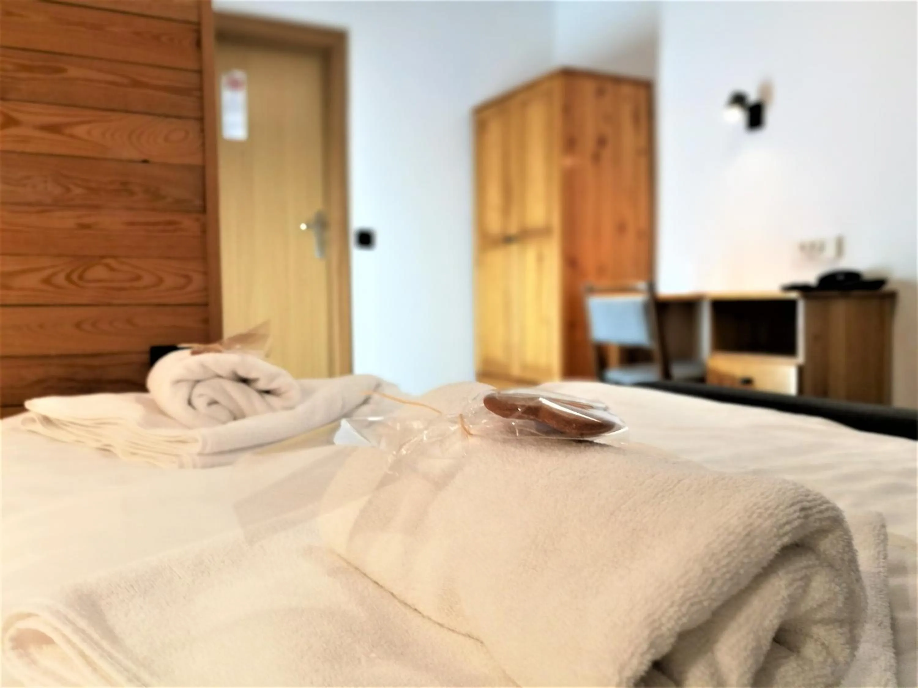 Bed in Hotel Protea Bolesławiec