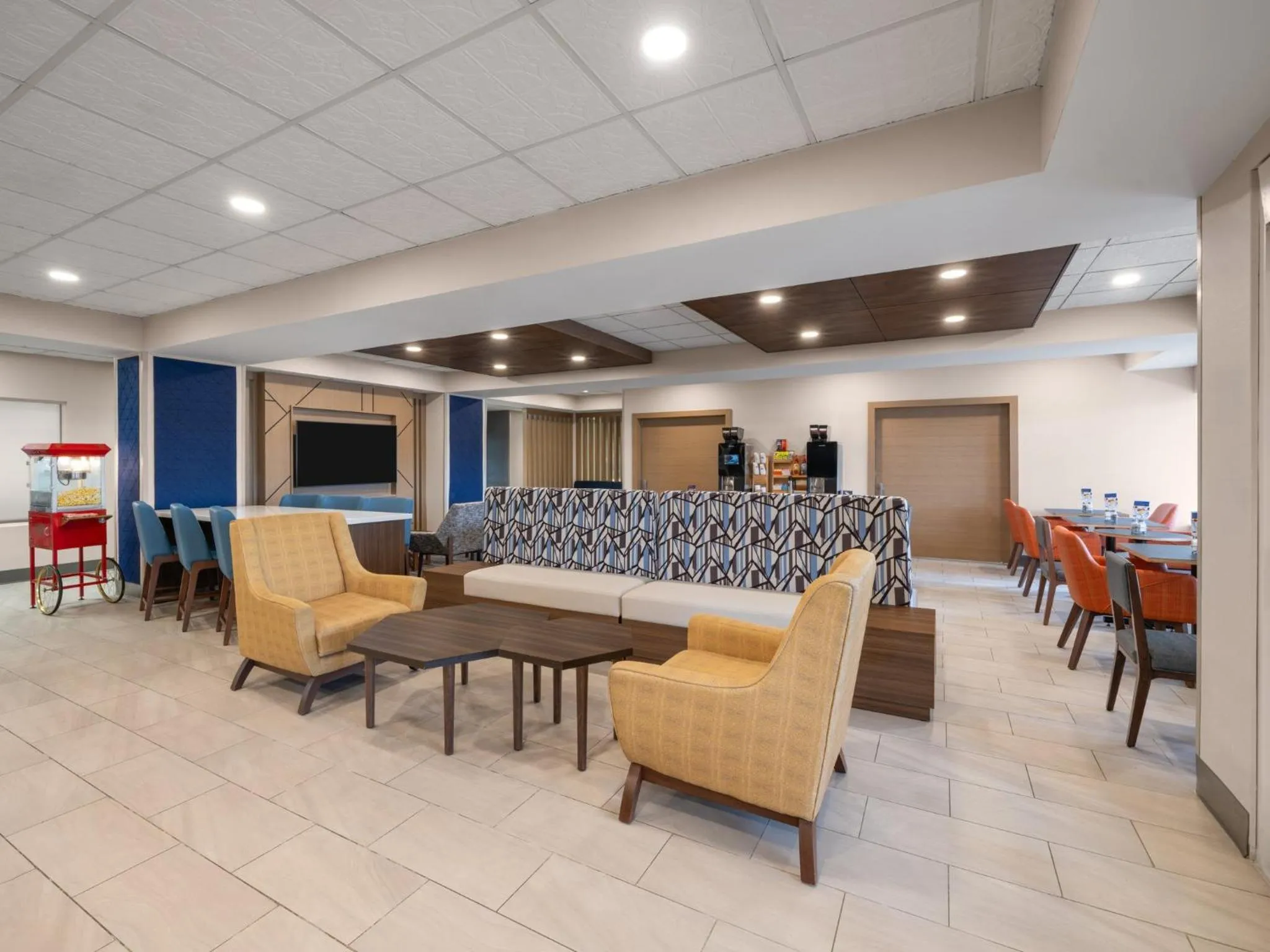 Property building in Holiday Inn Express Charlotte West - Gastonia by IHG