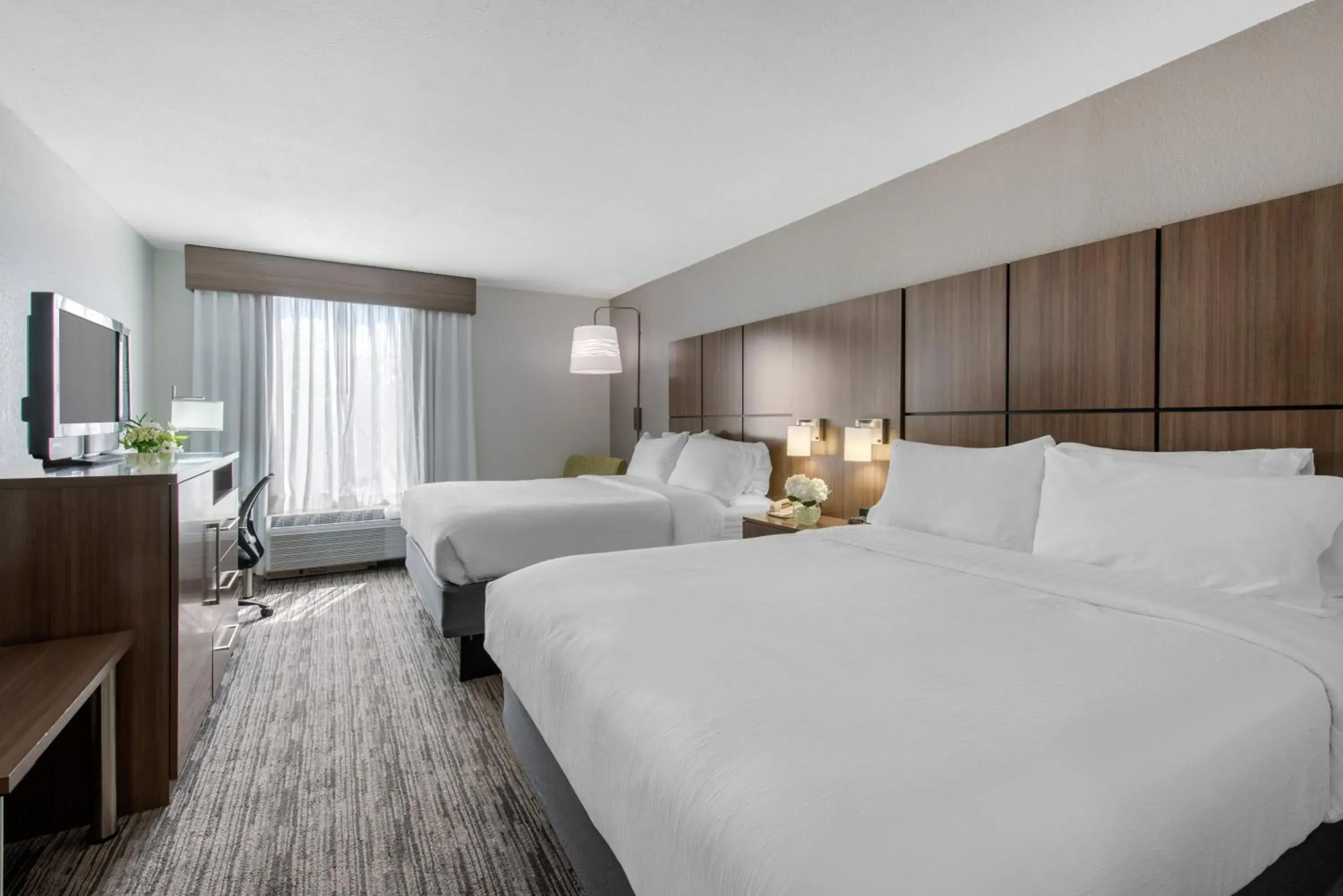 Bed in Holiday Inn Melbourne-Viera Conference Ctr by IHG Bed in Holiday Inn Melbourne-Viera Conference Ctr by IHG