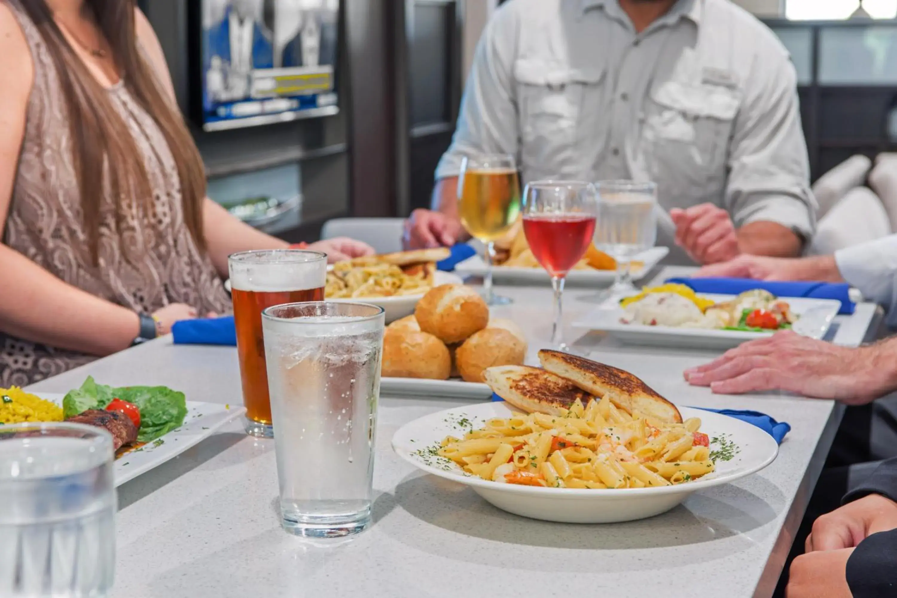 Restaurant/places to eat in Holiday Inn Melbourne-Viera Conference Ctr by IHG Restaurant/places to eat in Holiday Inn Melbourne-Viera Conference Ctr by IHG