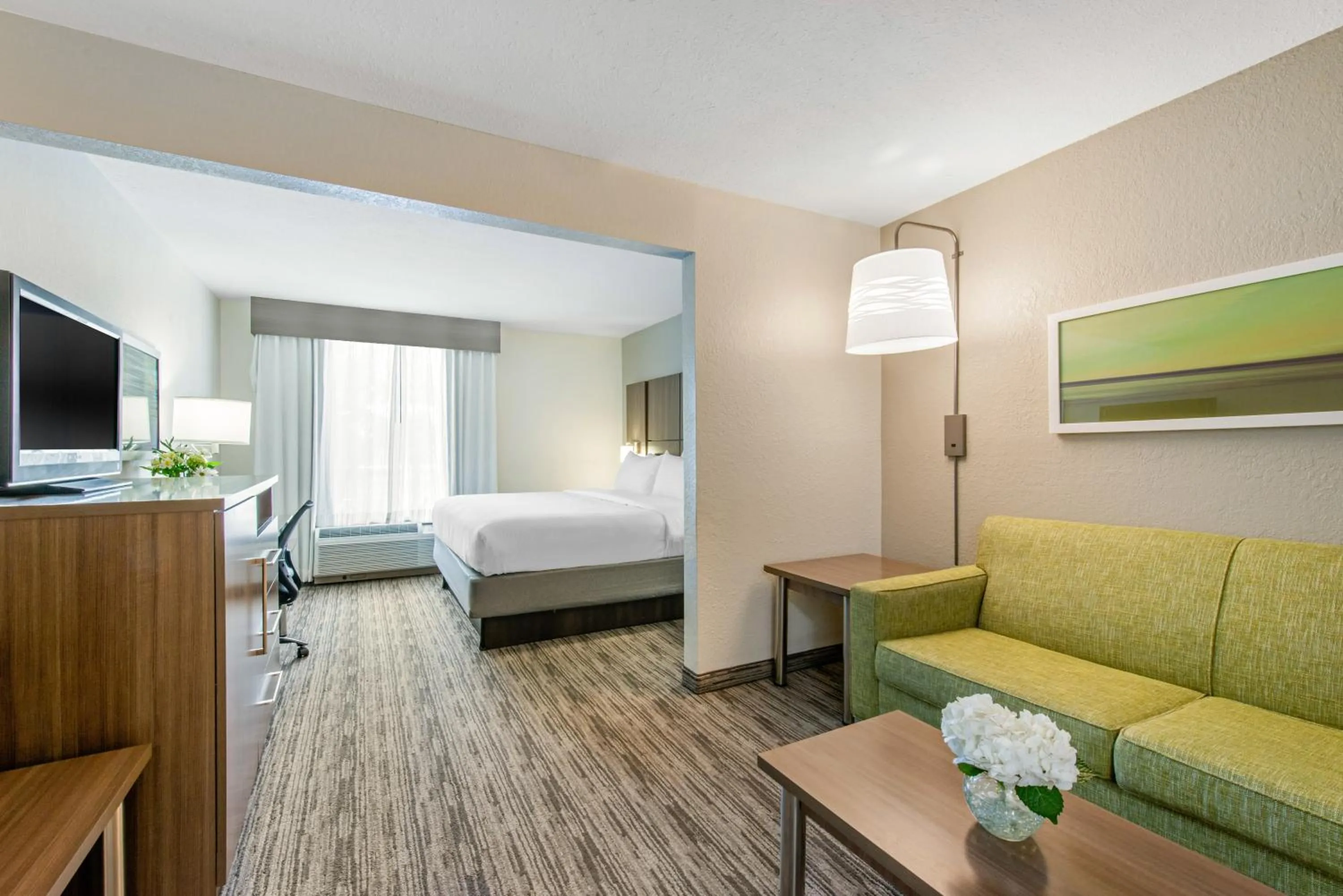 TV and multimedia, Bed in Holiday Inn Melbourne-Viera Conference Ctr by IHG