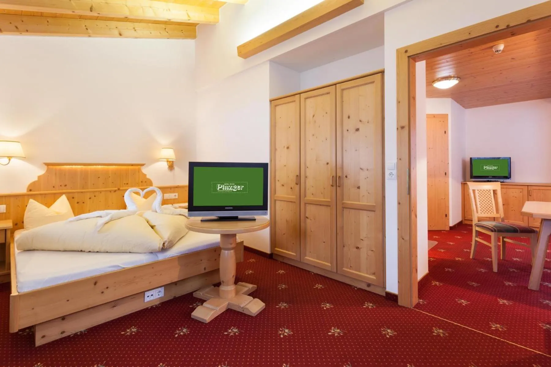 Bed in Hotel Pinzger Tux