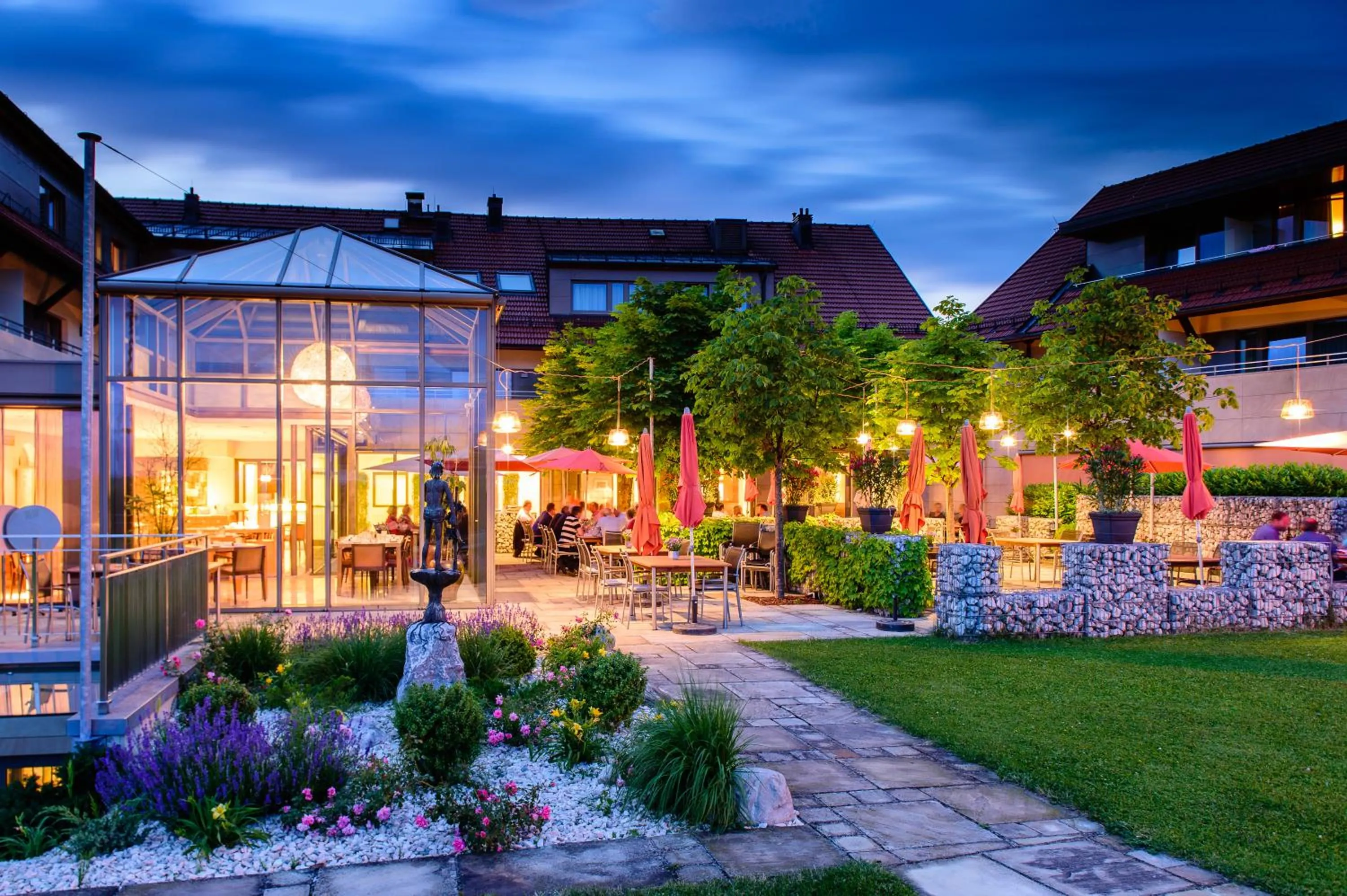 Restaurant/places to eat in Hotel-Restaurant Ammerhauser