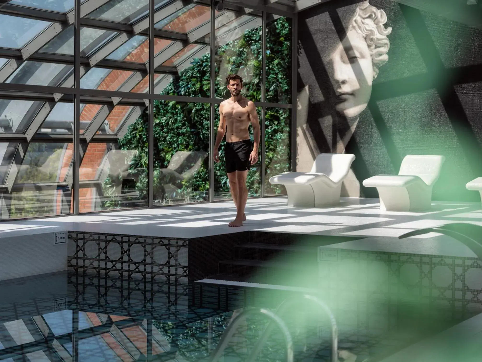 Swimming pool in City Park Hotel & Residence Swimming pool in City Park Hotel & Residence