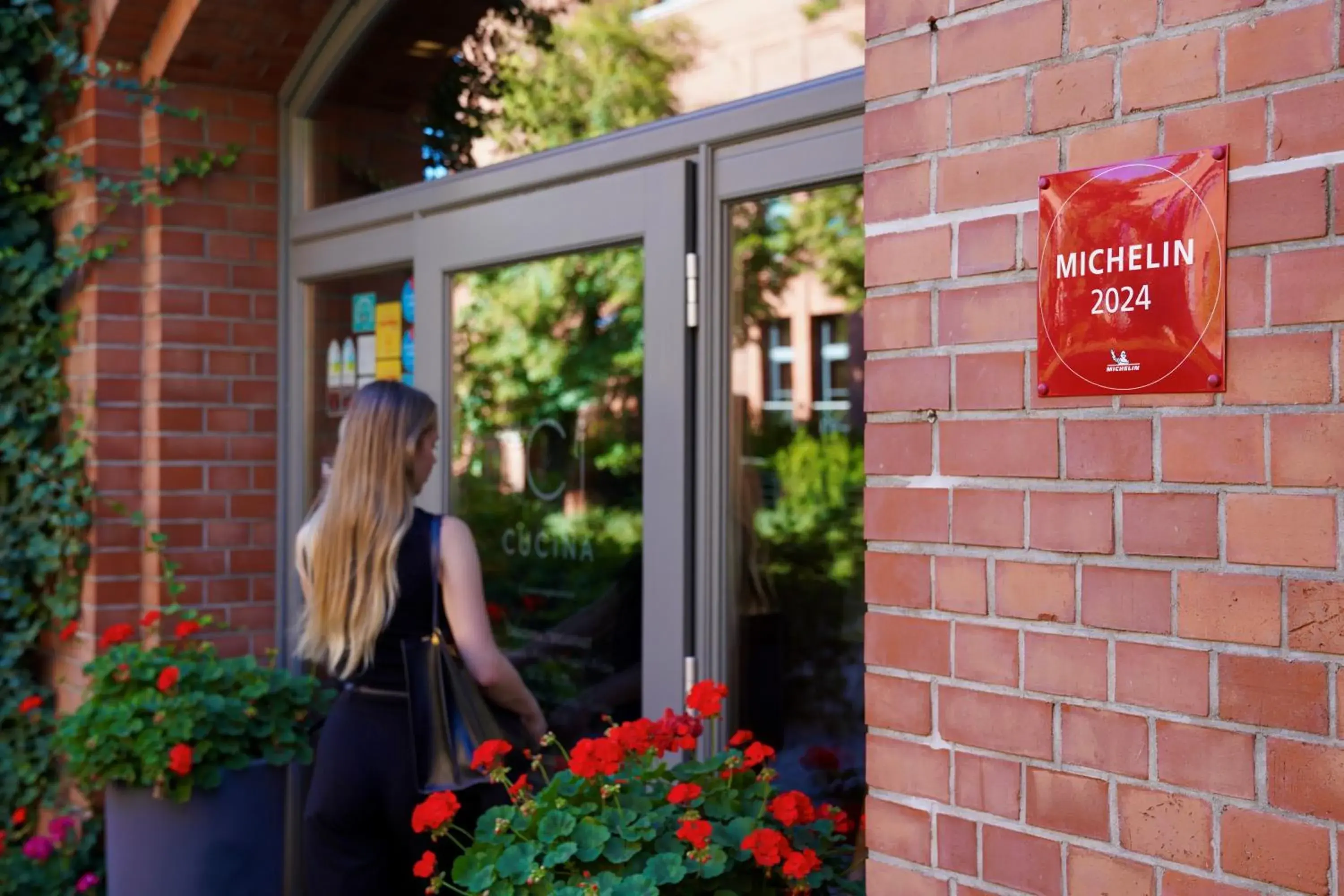 Property building in City Park Hotel & Residence Property building in City Park Hotel & Residence