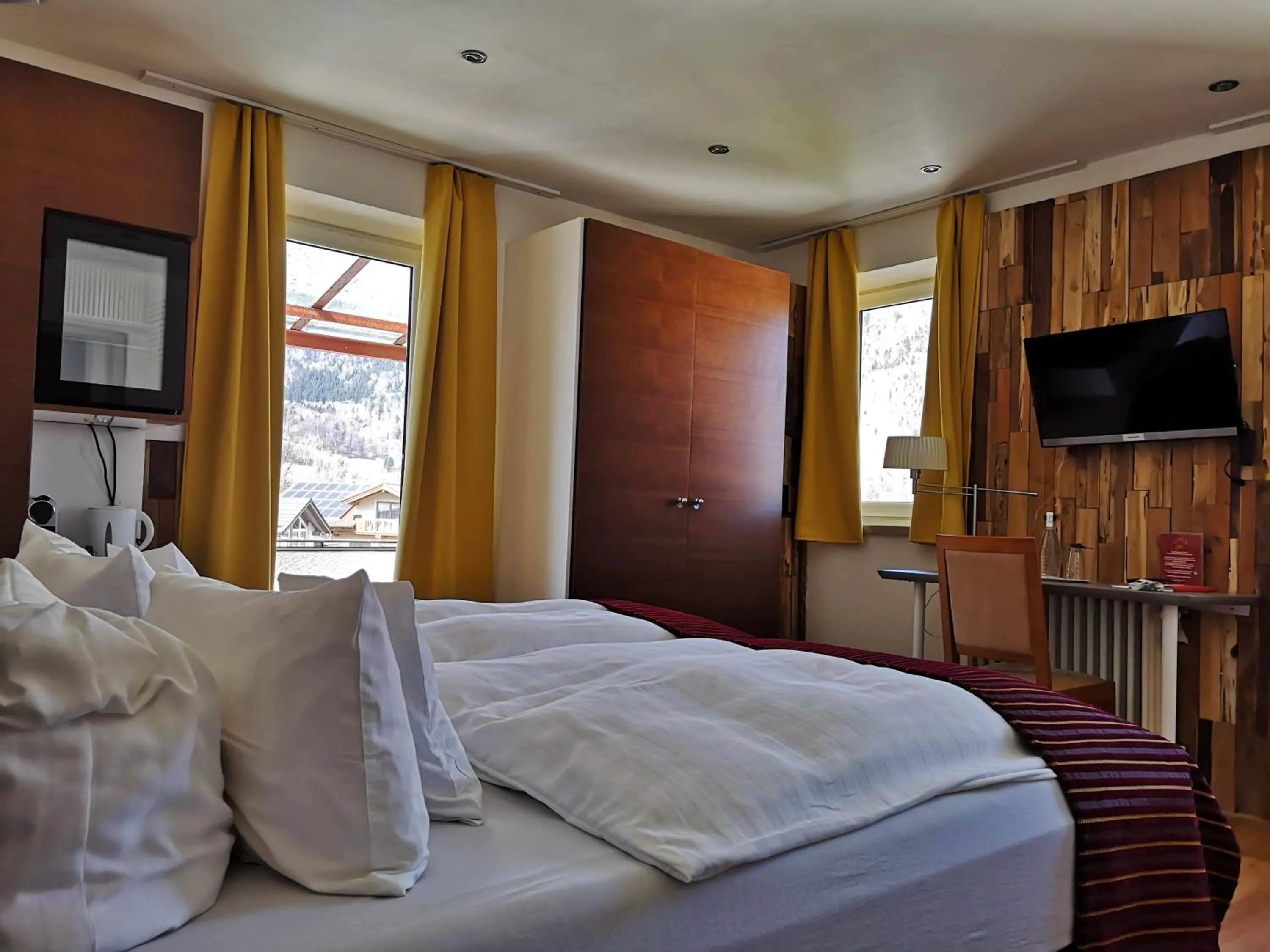 Photo of the whole room, Bed in Hotel Almrausch