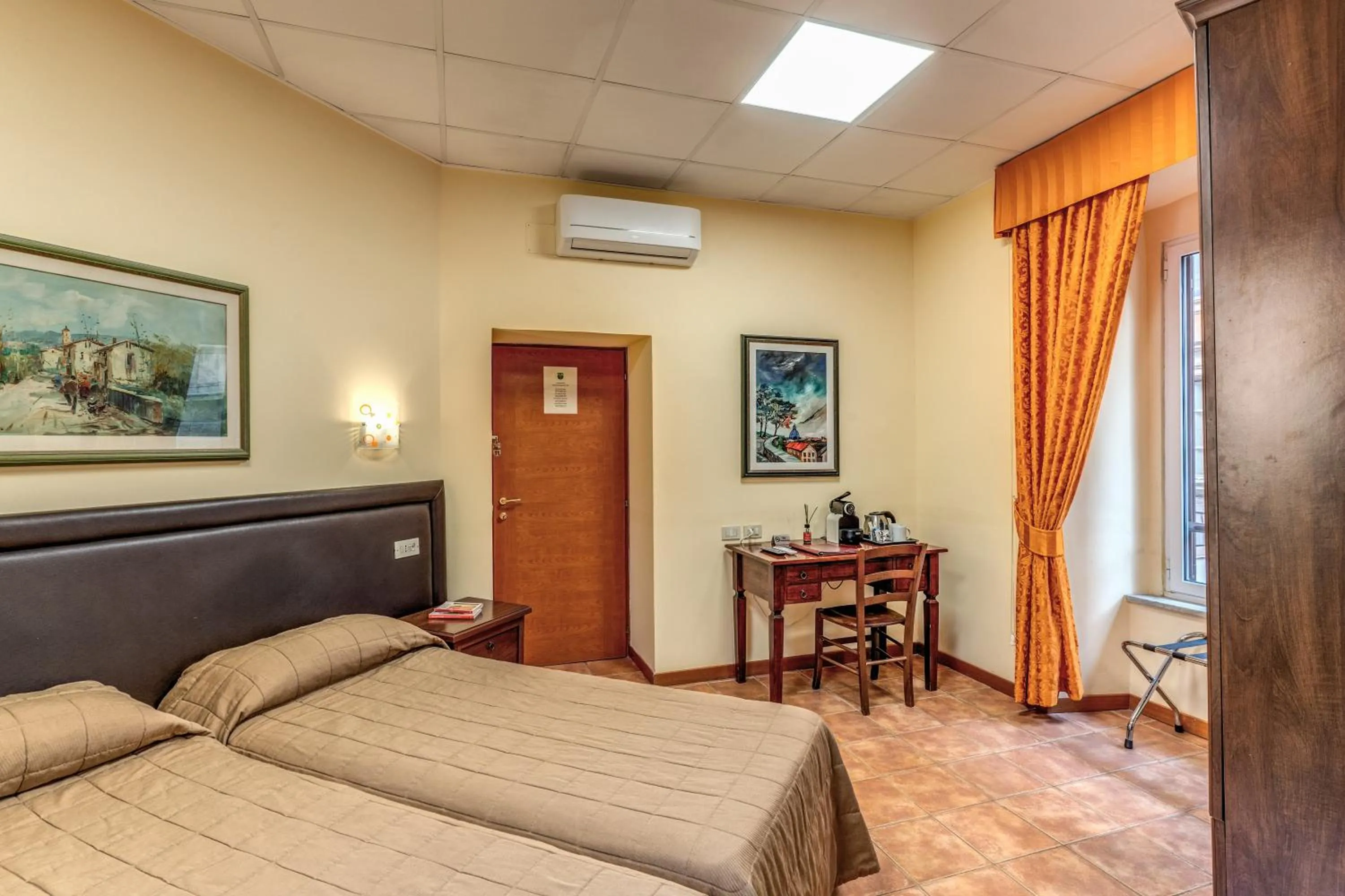 Bed in Locanda San Cosimato