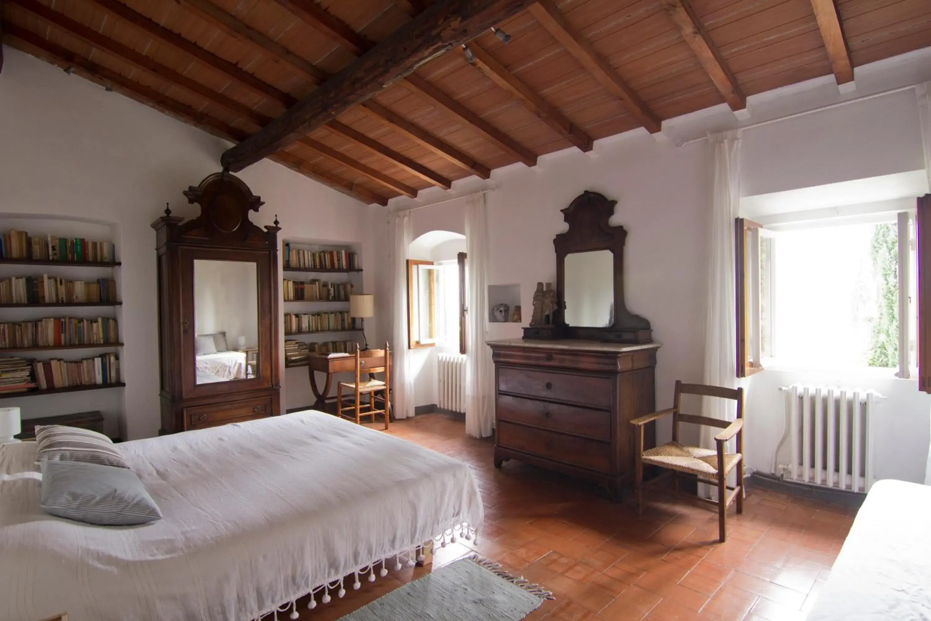 Double or Twin Room with Private External Bathroom - single occupancy in Il Monasteraccio Double or Twin Room with Private External Bathroom - single occupancy in Il Monasteraccio