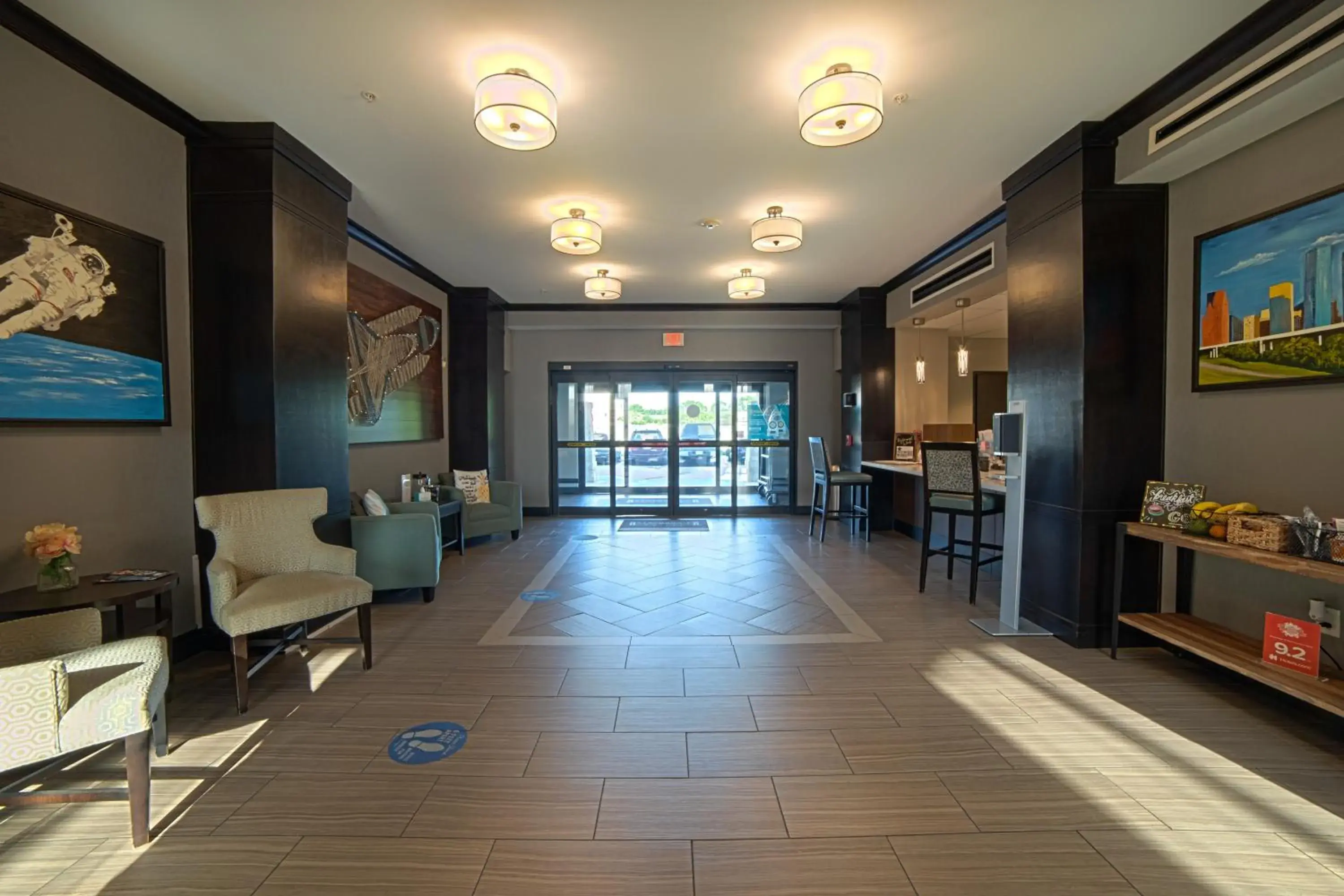 Lobby or reception in Staybridge Suites Houston-NASA Clear Lake by IHG Lobby or reception in Staybridge Suites Houston-NASA Clear Lake by IHG