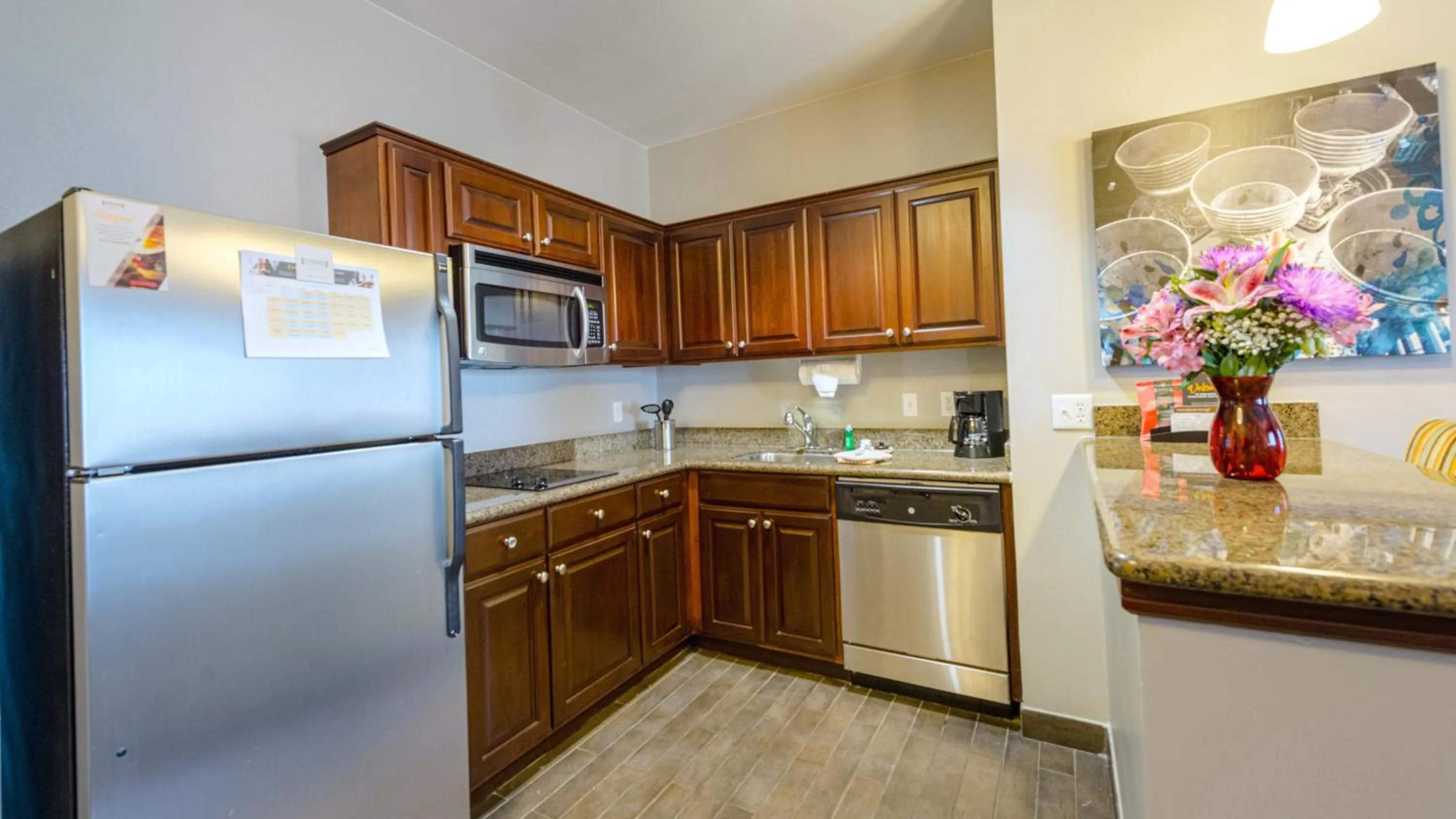 Kitchen or kitchenette in Staybridge Suites Houston-NASA Clear Lake by IHG