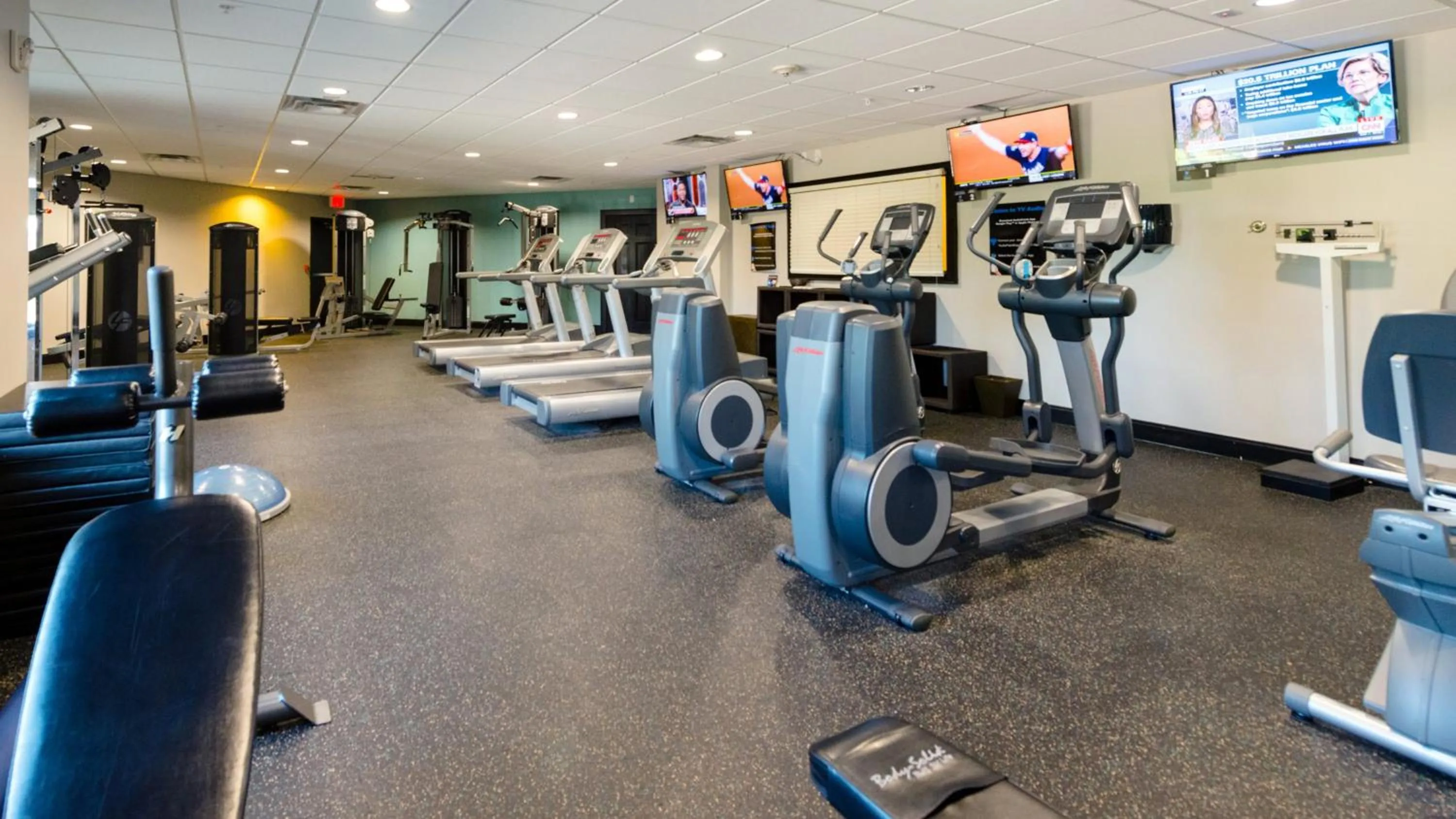 Fitness centre/facilities in Staybridge Suites Houston-NASA Clear Lake by IHG