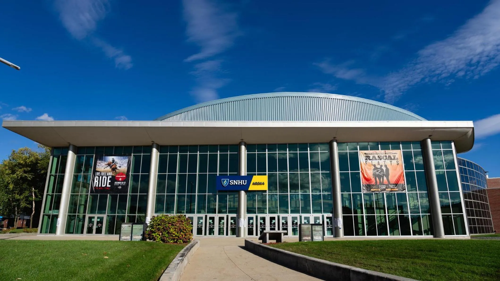 Nearby landmark in Holiday Inn Express Hotel & Suites Manchester - Airport by IHG