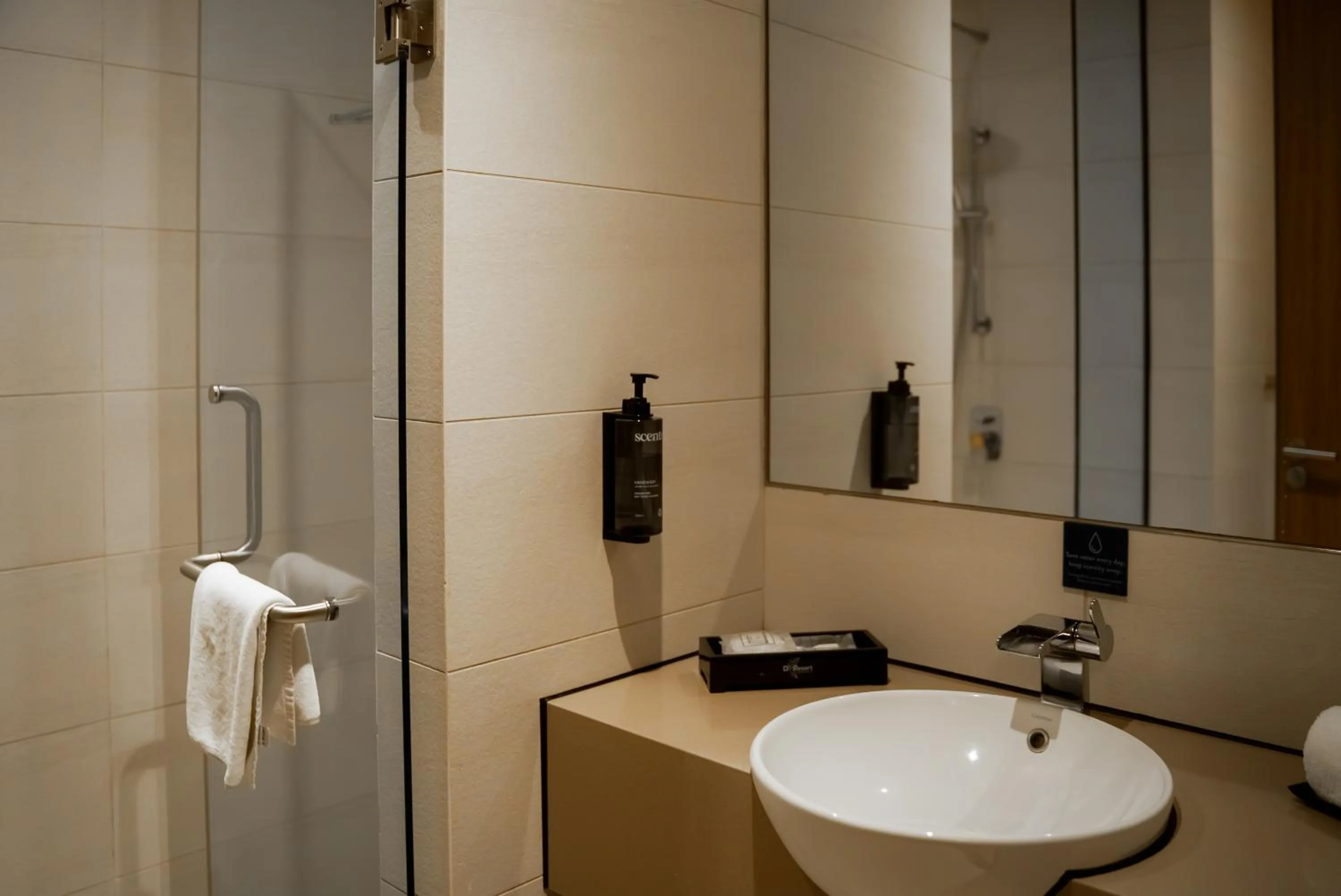 Bathroom in D'Resort @ Downtown East