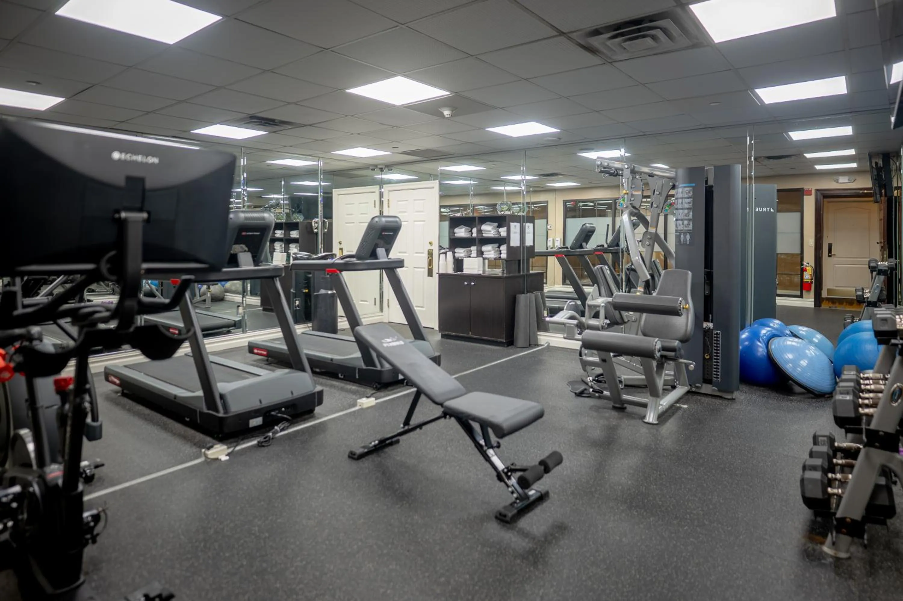 The Inn At Fox Hollow Hotel