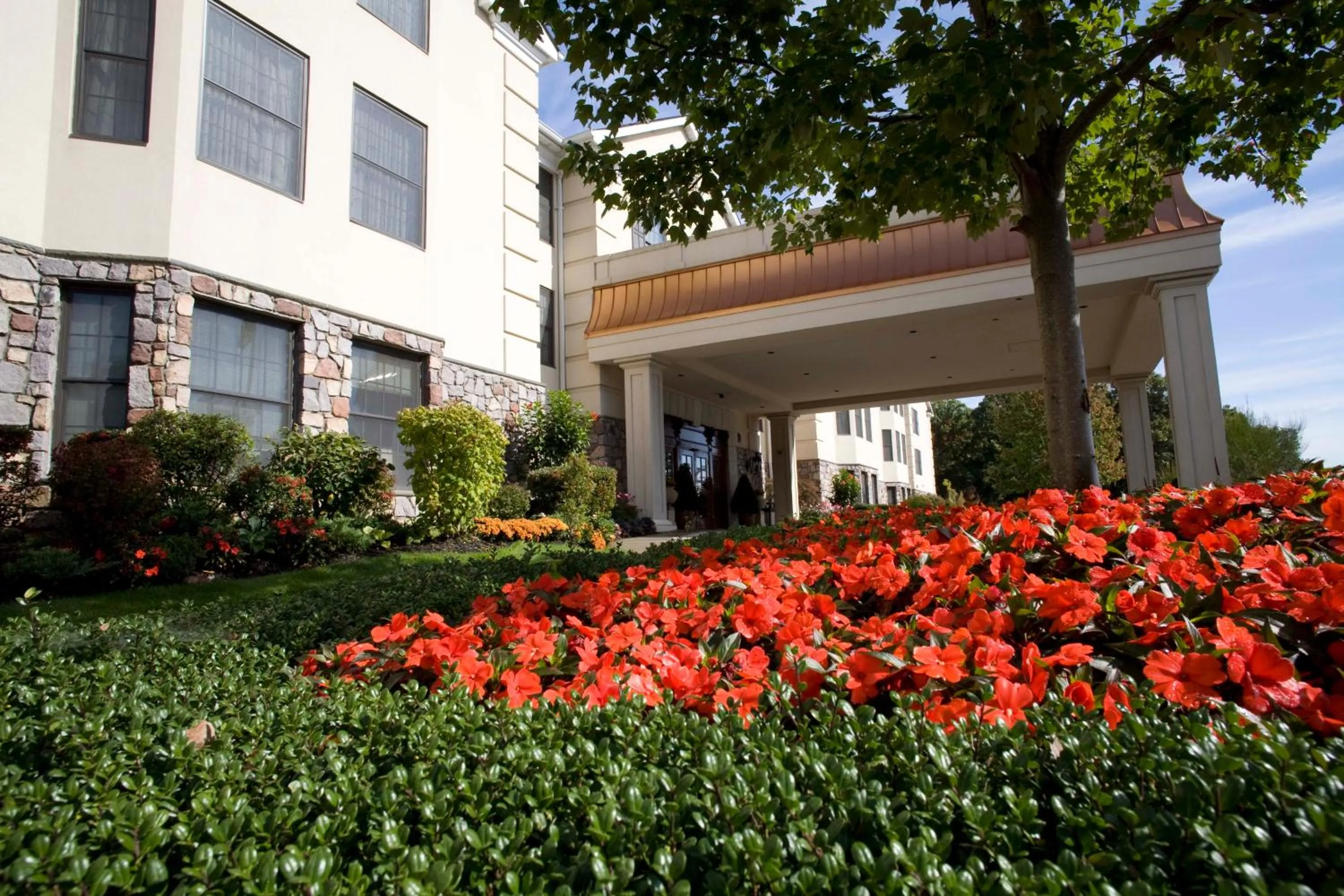 Facade/entrance in The Inn At Fox Hollow Hotel