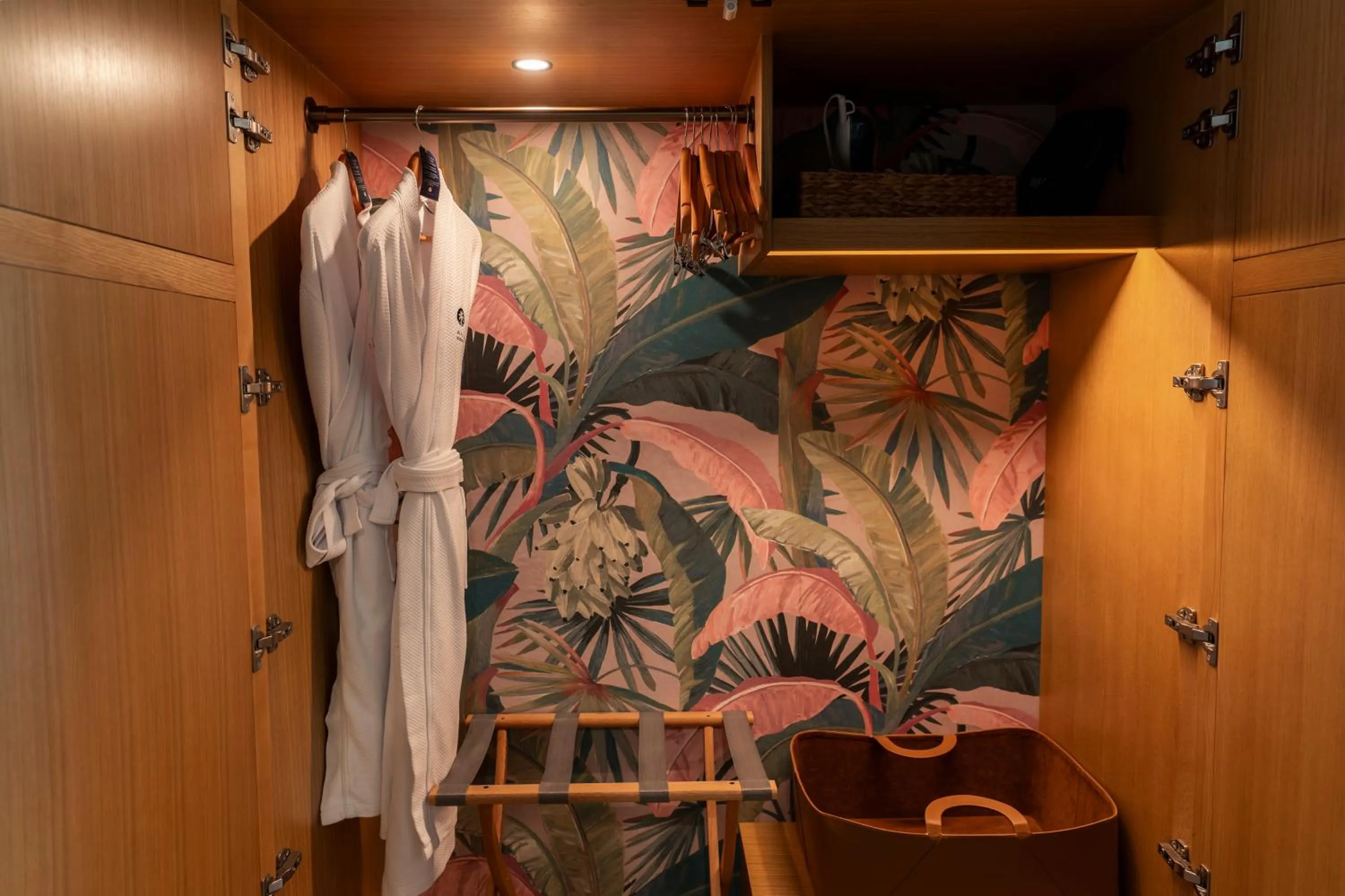 locker in Islander Resort