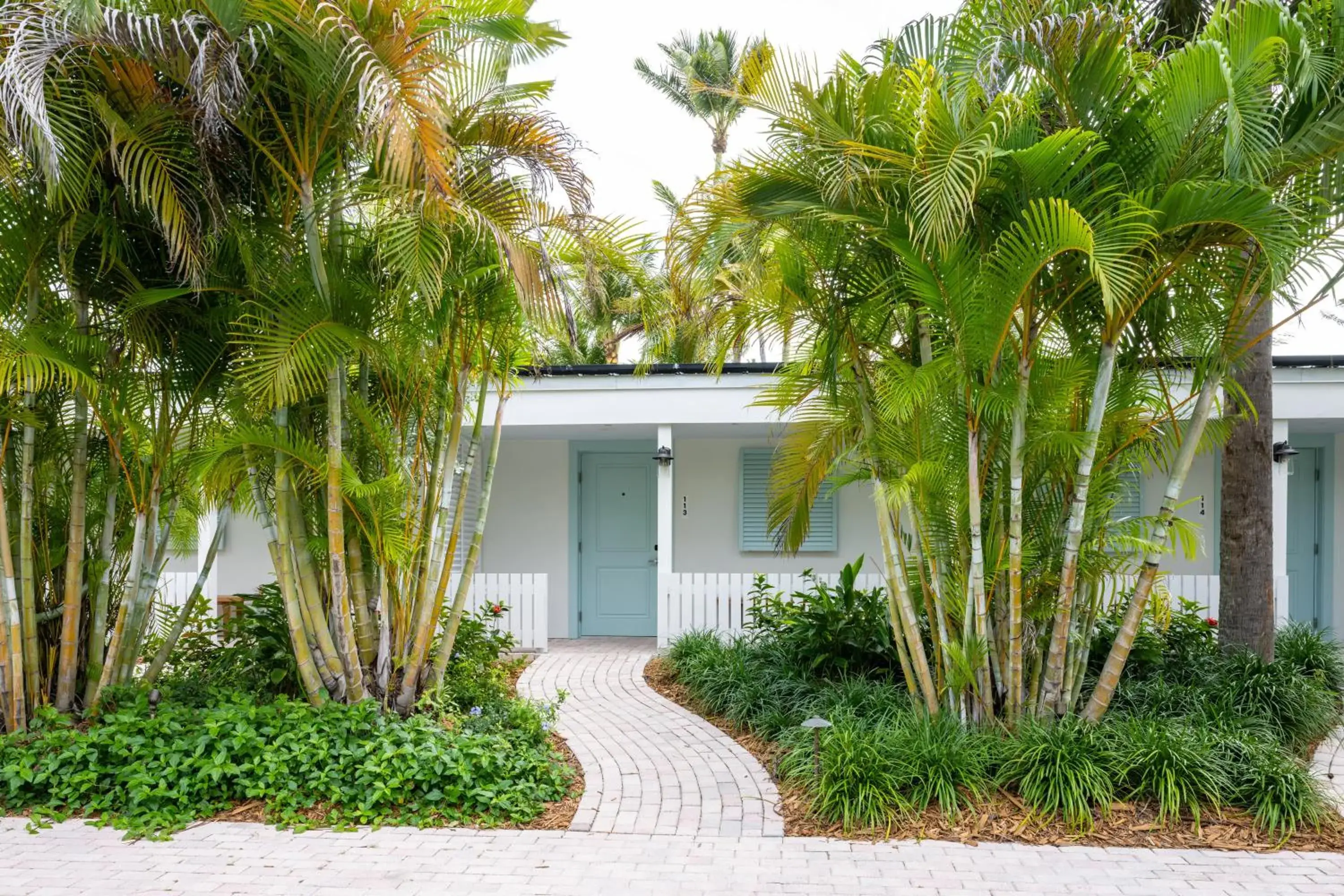 Property building in Islander Resort Property building in Islander Resort