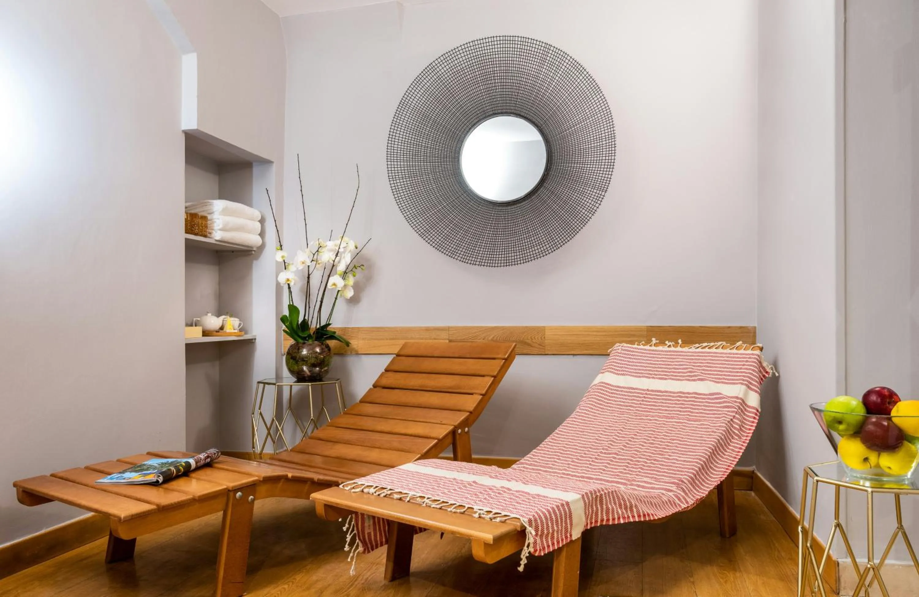 Fitness centre/facilities in Leonardo Boutique Hotel Rome Termini