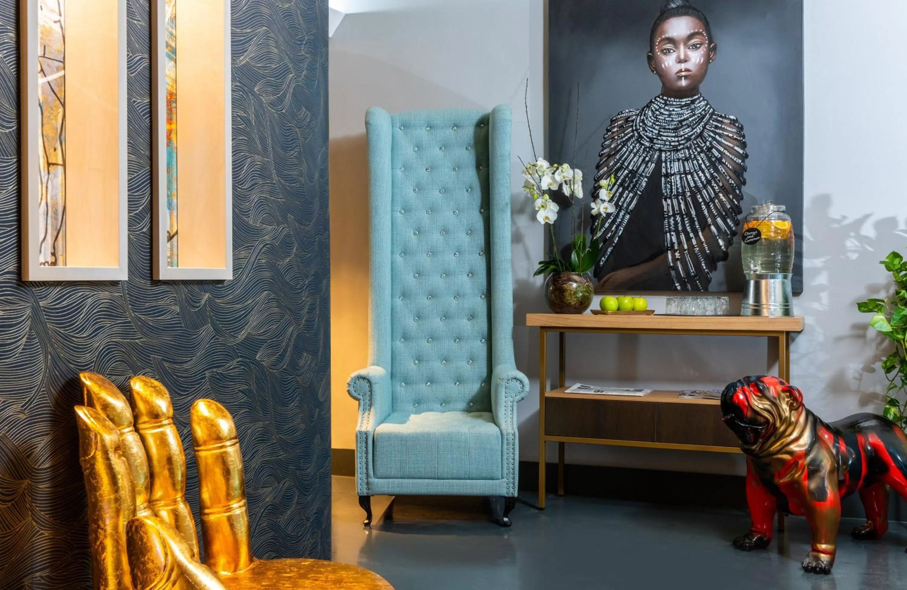 Lobby or reception in Leonardo Boutique Hotel Rome Termini