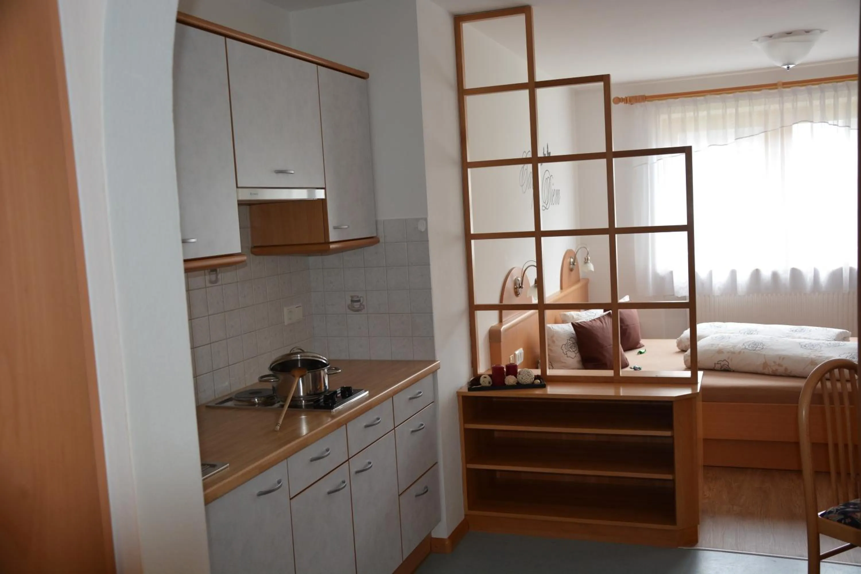 Day, Bed in Appartement Thanei