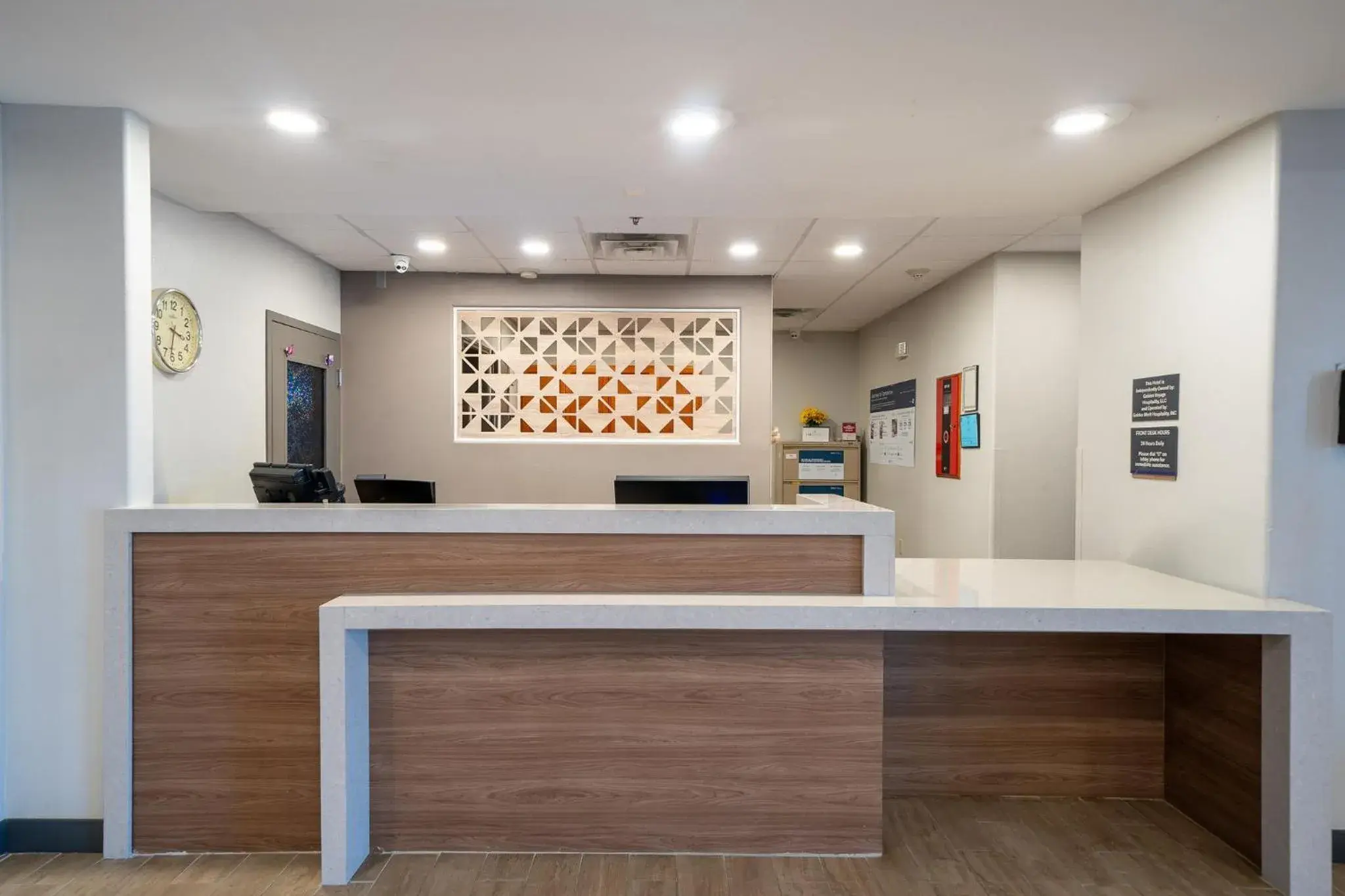 Property building in Candlewood Suites Baytown by IHG Property building in Candlewood Suites Baytown by IHG