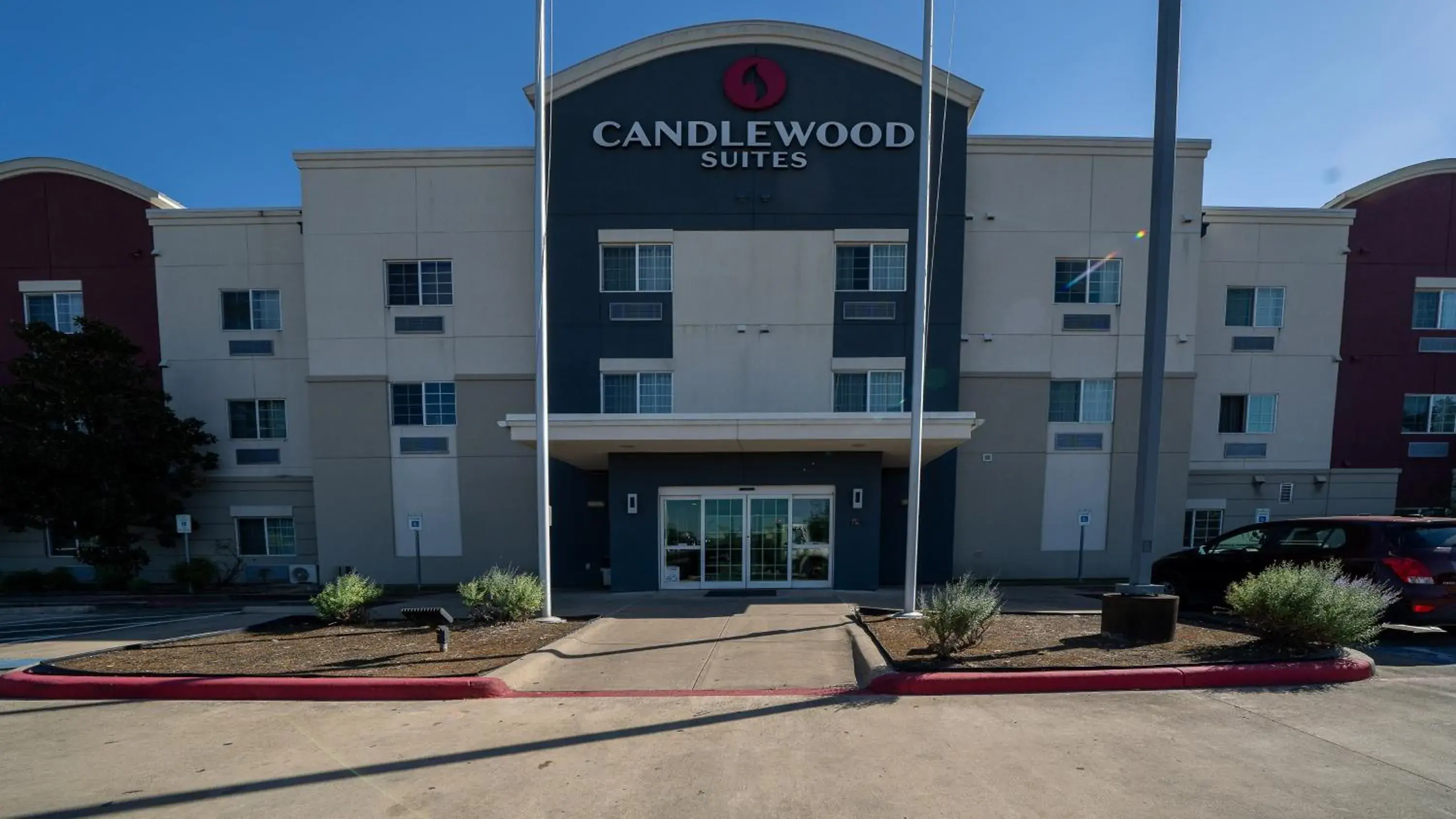 Property building in Candlewood Suites Baytown by IHG Property building in Candlewood Suites Baytown by IHG