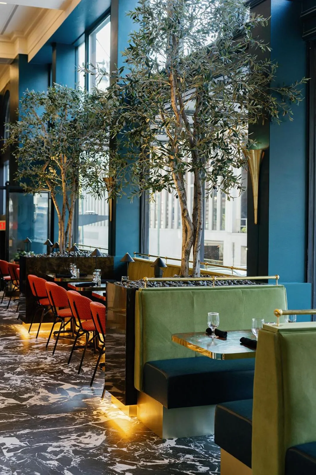 Restaurant/places to eat in voco Hotel Napoleon Memphis by IHG