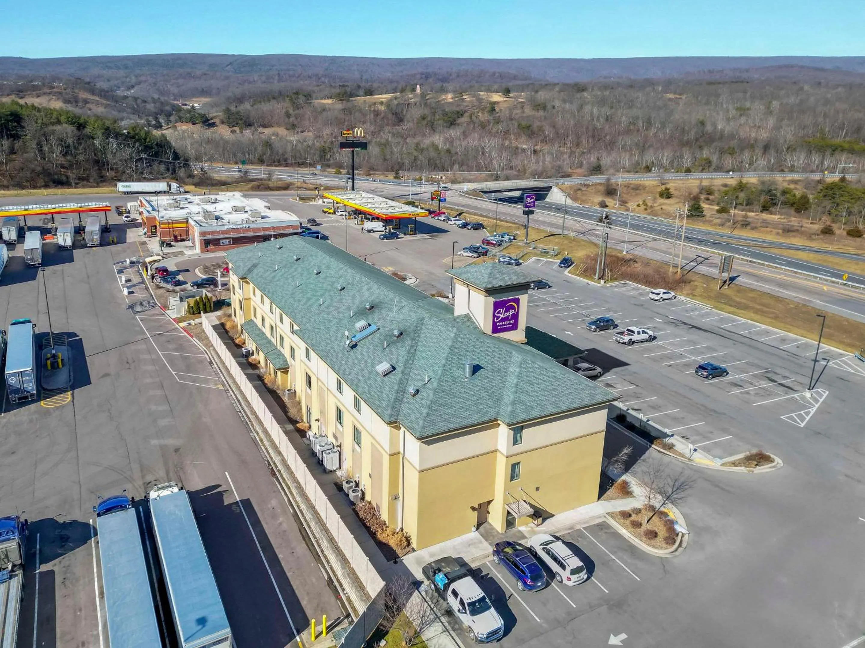 Property building in Sleep Inn & Suites Cumberland