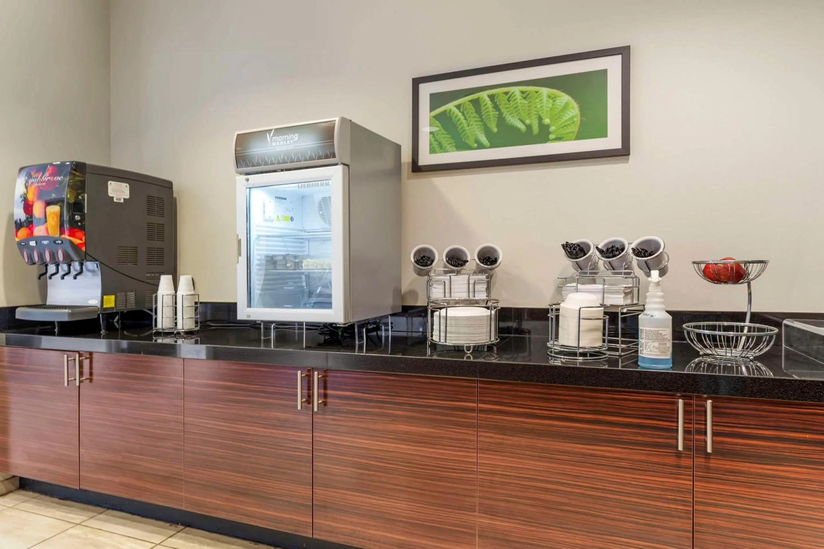 Breakfast in Sleep Inn & Suites Cumberland