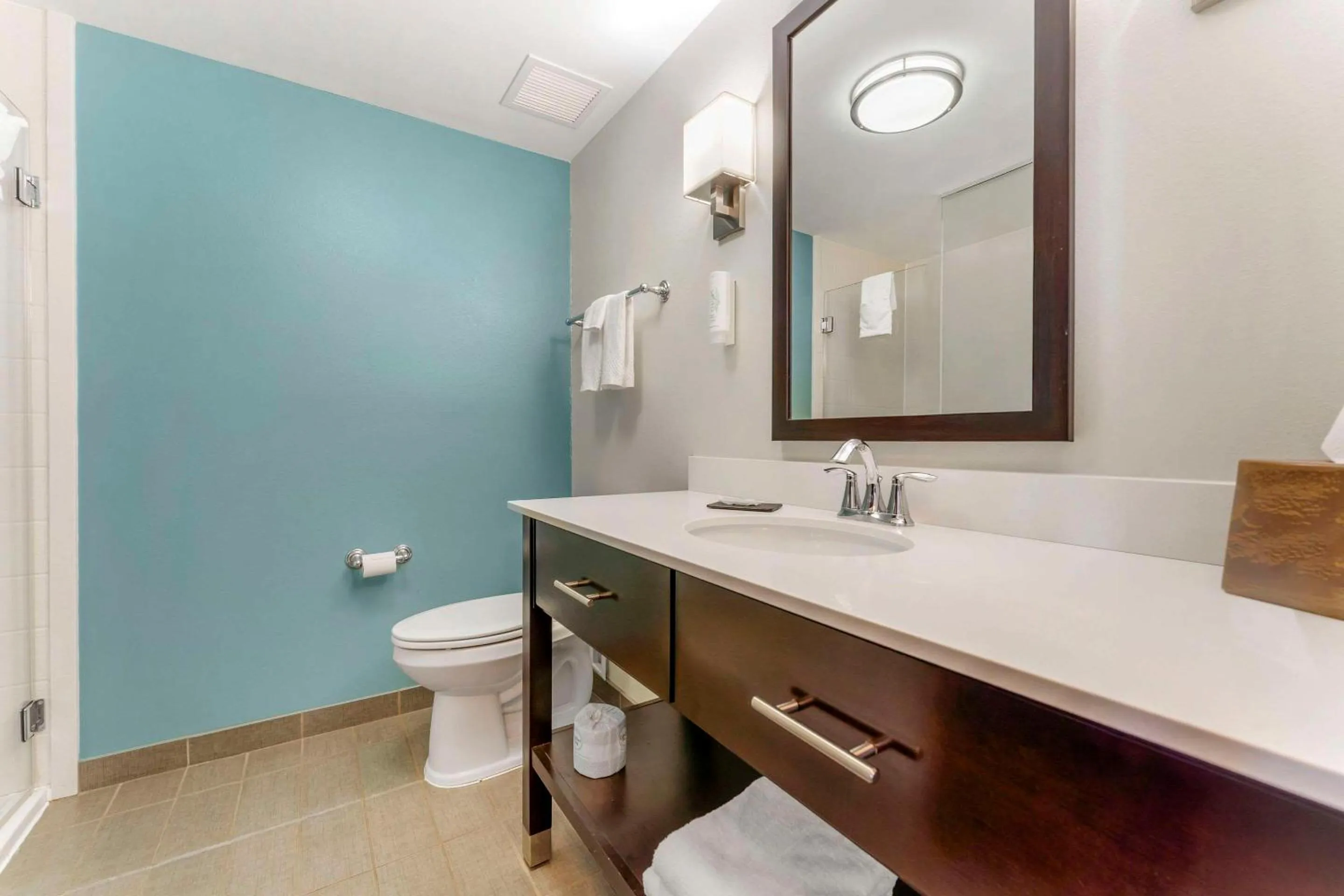 Bedroom in Sleep Inn & Suites Cumberland