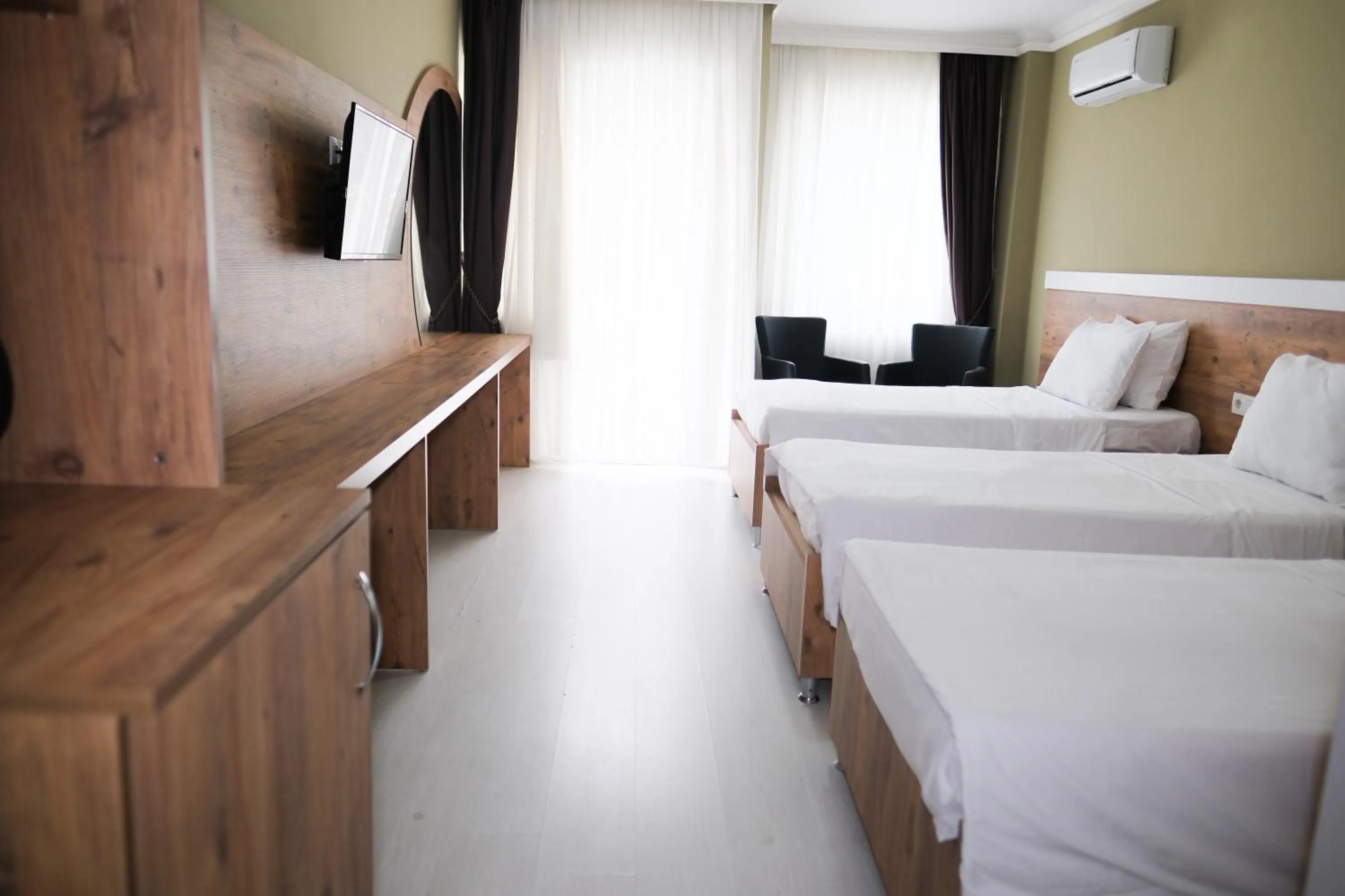 Photo of the whole room, Bed in Altayhan Otel